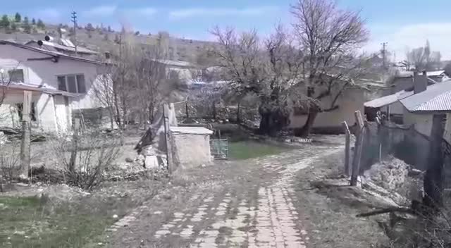 SİVAS KANGAL'IN TEKKE KÖYÜ'NE YAPILMAK İSTENEN MERMER OCAĞINA KÖYLÜ TEPKİLİ:  “6 KÖYÜN İÇME SUYU HAVZASI TEHLİKEYE GİRER”