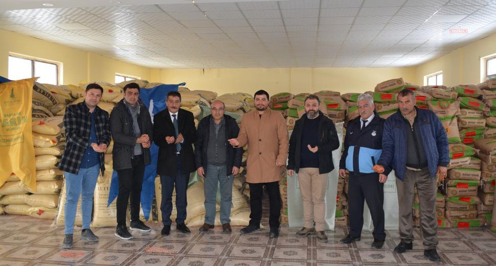 KARS’TAN, TUNÇ SOYER’E TOHUM TEŞEKKÜRÜ: “SUSUZ, İZMİR SAYESİNDE TAHIL AMBARI OLACAK”
