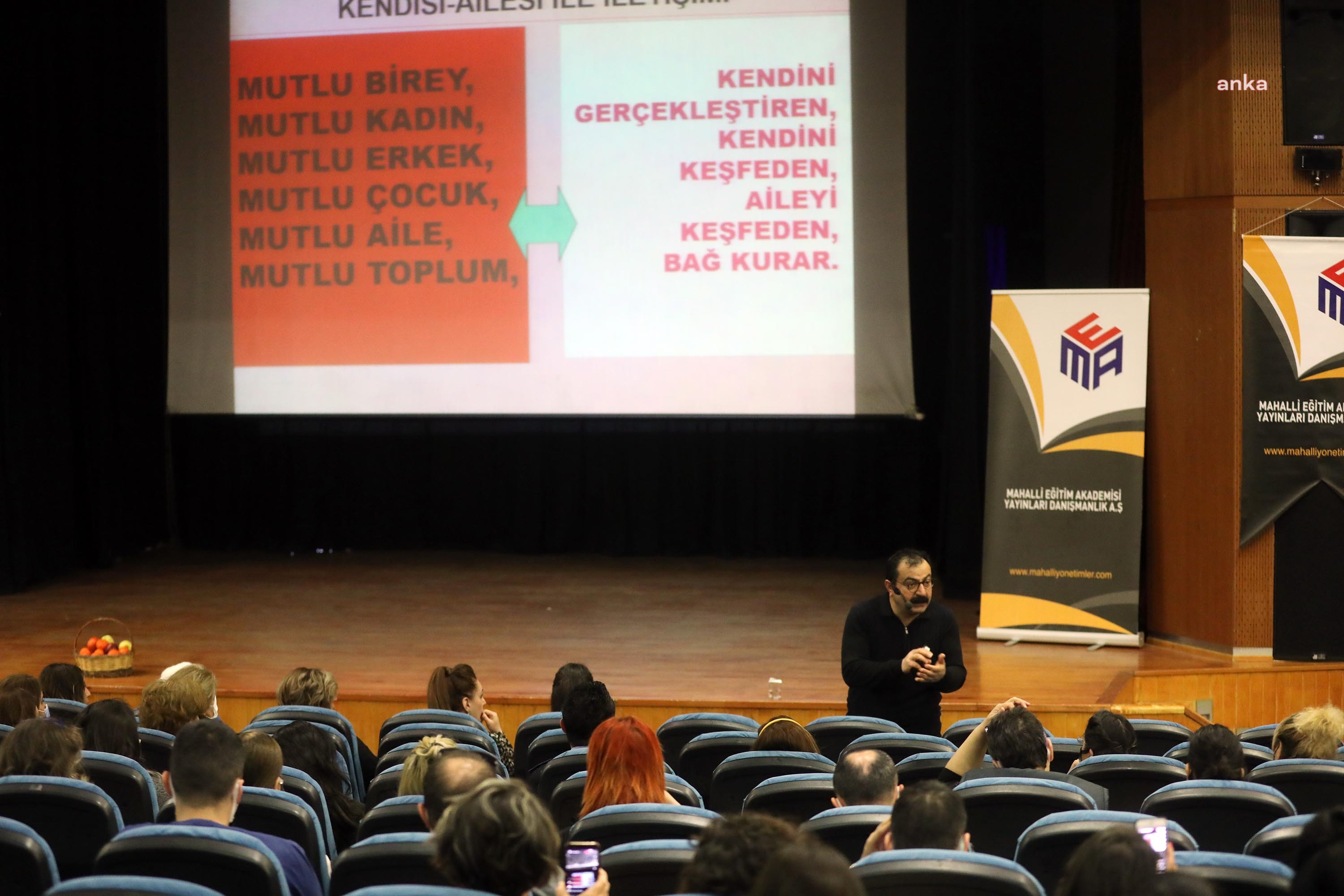 YENİMAHALLE’DE AİLE İÇİ ETKİLİ İLETİŞİM SEMİNERİ