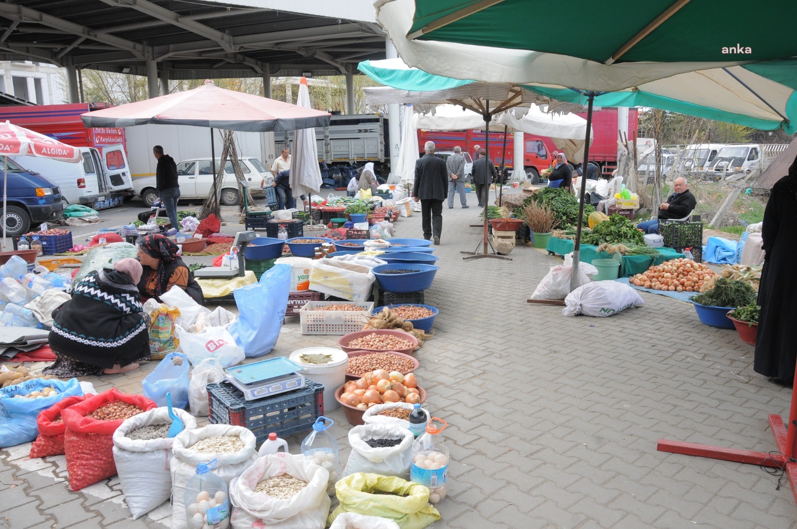 KIRŞEHİR BELEDİYESİ YERLİ ÜRETİCİLERİ DESTEKLEMEYİ SÜRDÜRÜYOR