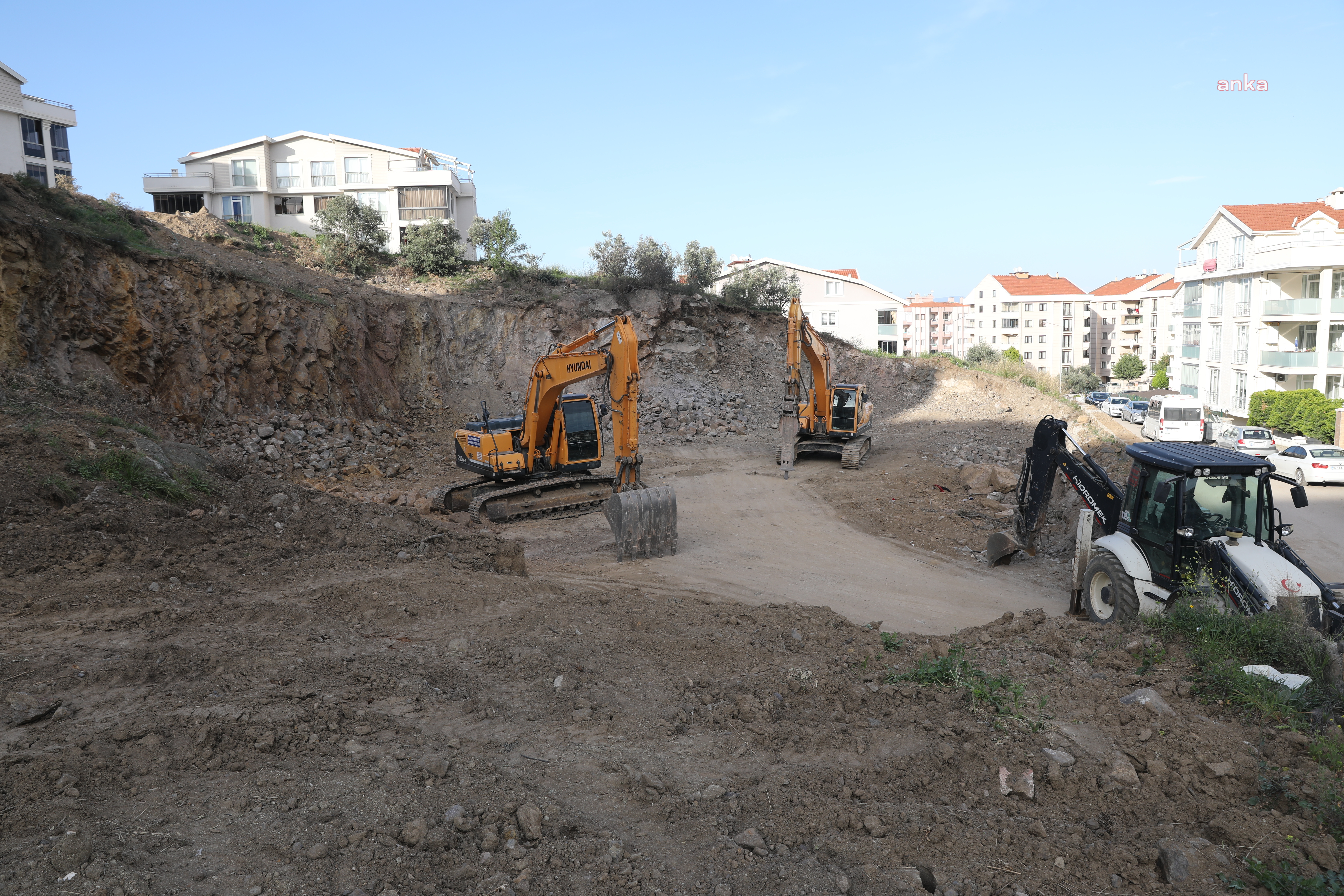 MUDANYA BELEDİYESİ, KAPALI PAZAR YERİ İÇİN ÇALIŞMALARA BAŞLADI