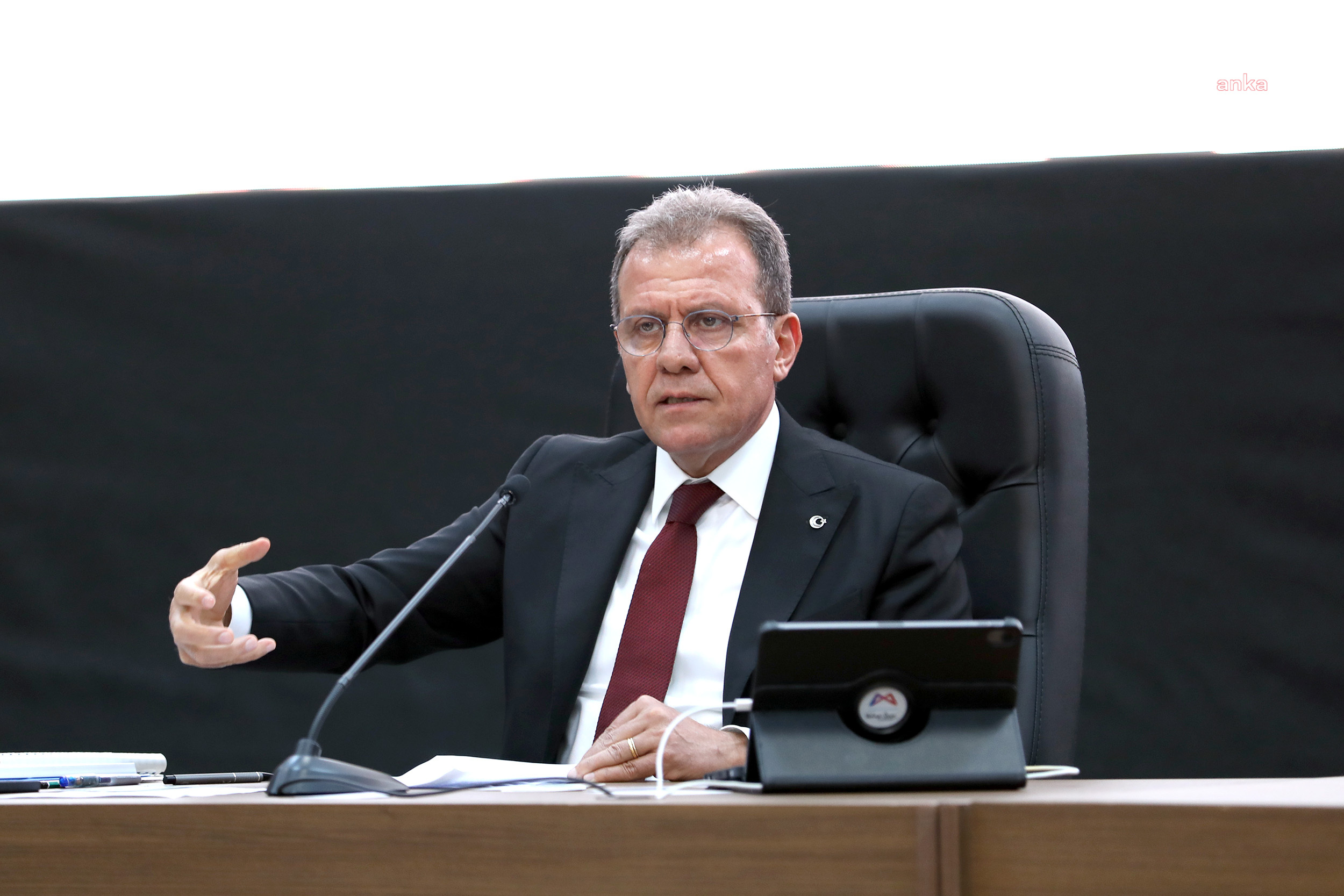 VAHAP SEÇER: “BU YIL İÇERİSİNDE 185 YENİ OTOBÜSÜ MERSİNLİLERİN HİZMETİNE SUNACAĞIZ”