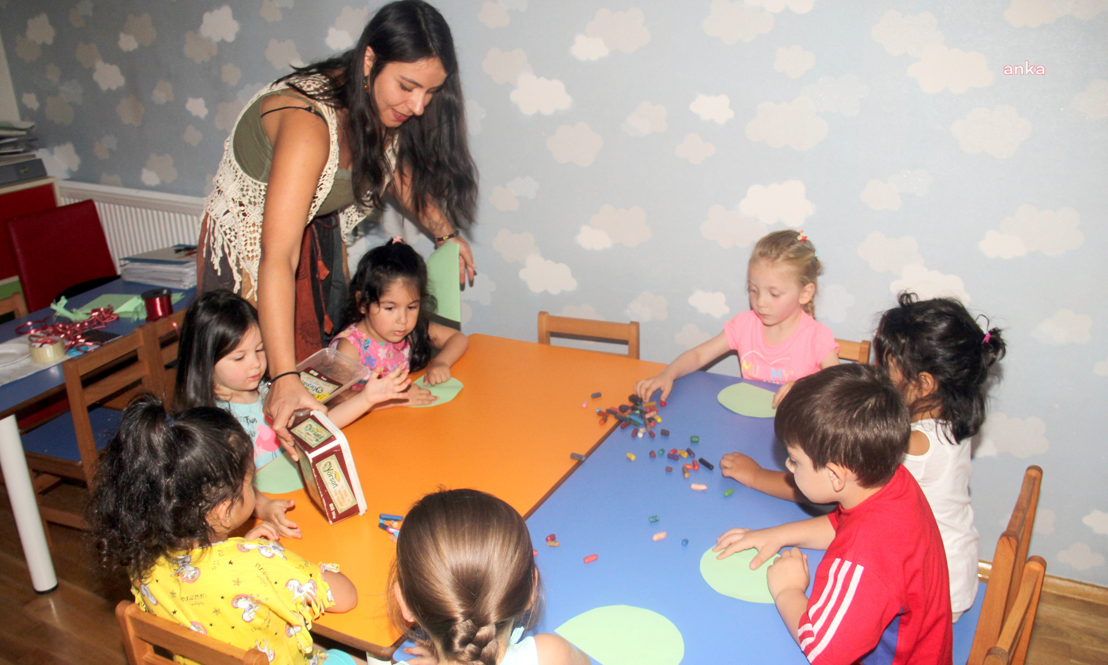 ÇANKAYA’DA EBEVEYNLER İŞLERİNİ YAPARKEN OYUN EVLERİNE ÇOCUKLARINI BIRAKABİLİYOR
