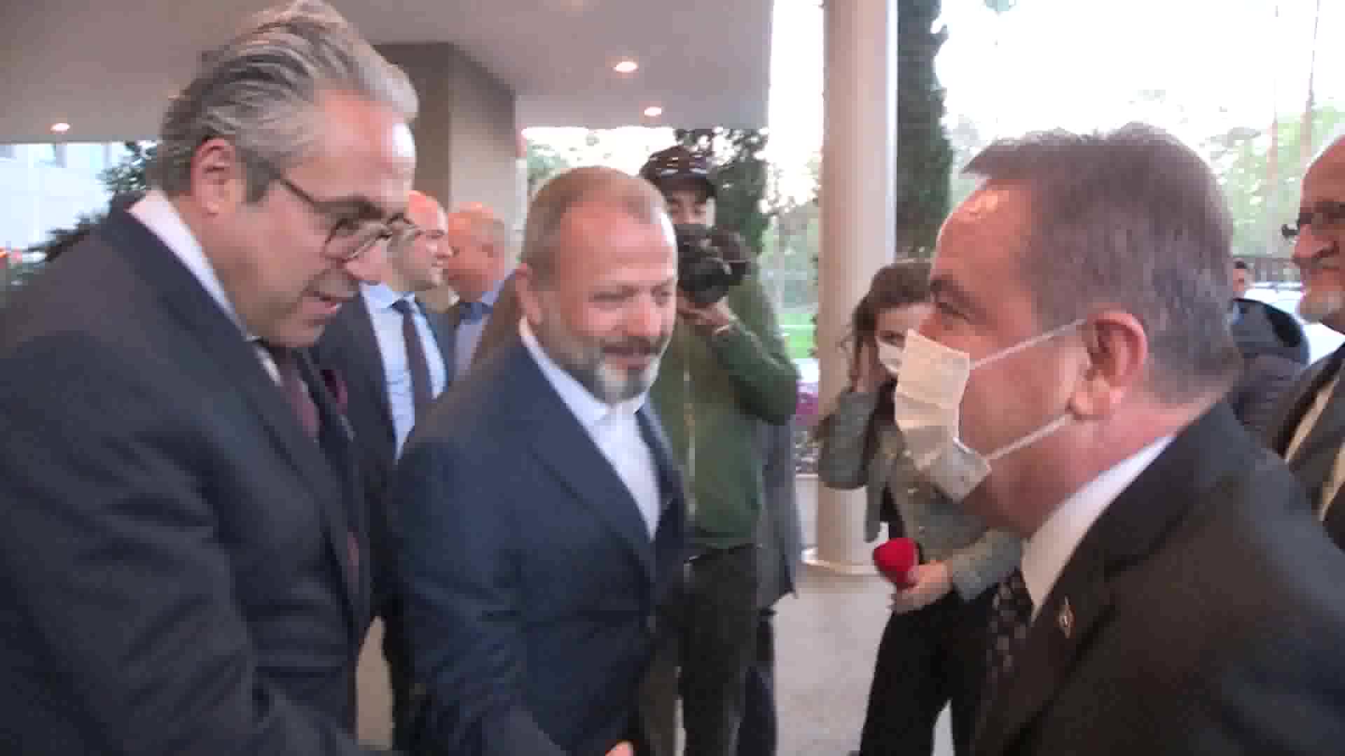 MUHİTTİN BÖCEK, İŞ İNSANLARINA 3 YILINI ANLATTI