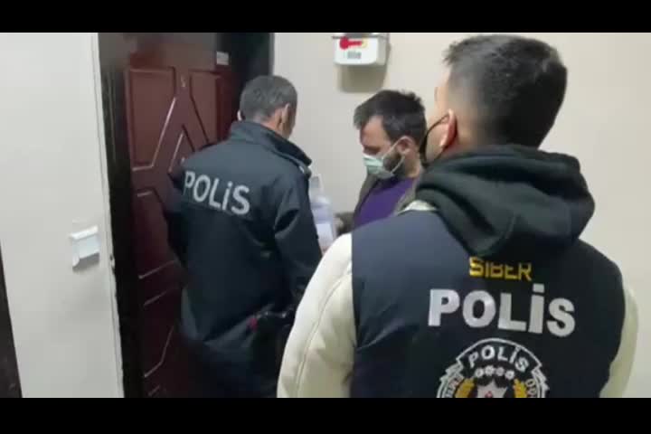 NİJERYALILARIN DA ARALARINDA BULUNDUĞU DOLANDIRICILIK ŞEBEKESİNE OPERASYON: 10 GÖZALTI