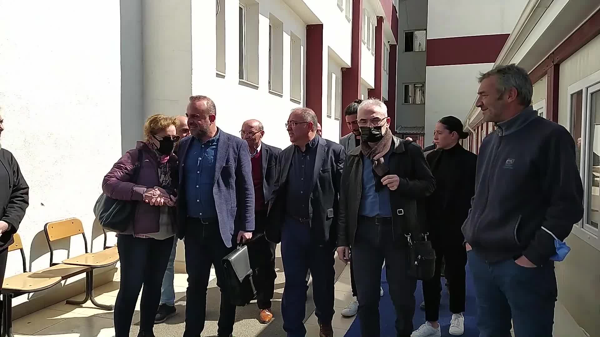 GÖREVDEN UZAKLAŞTIRILAN YALOVA BELEDİYE BAŞKANI VEFA SALMAN: “SİYASİ YAŞANTIMIZ ADLİYEDE GEÇİYOR”