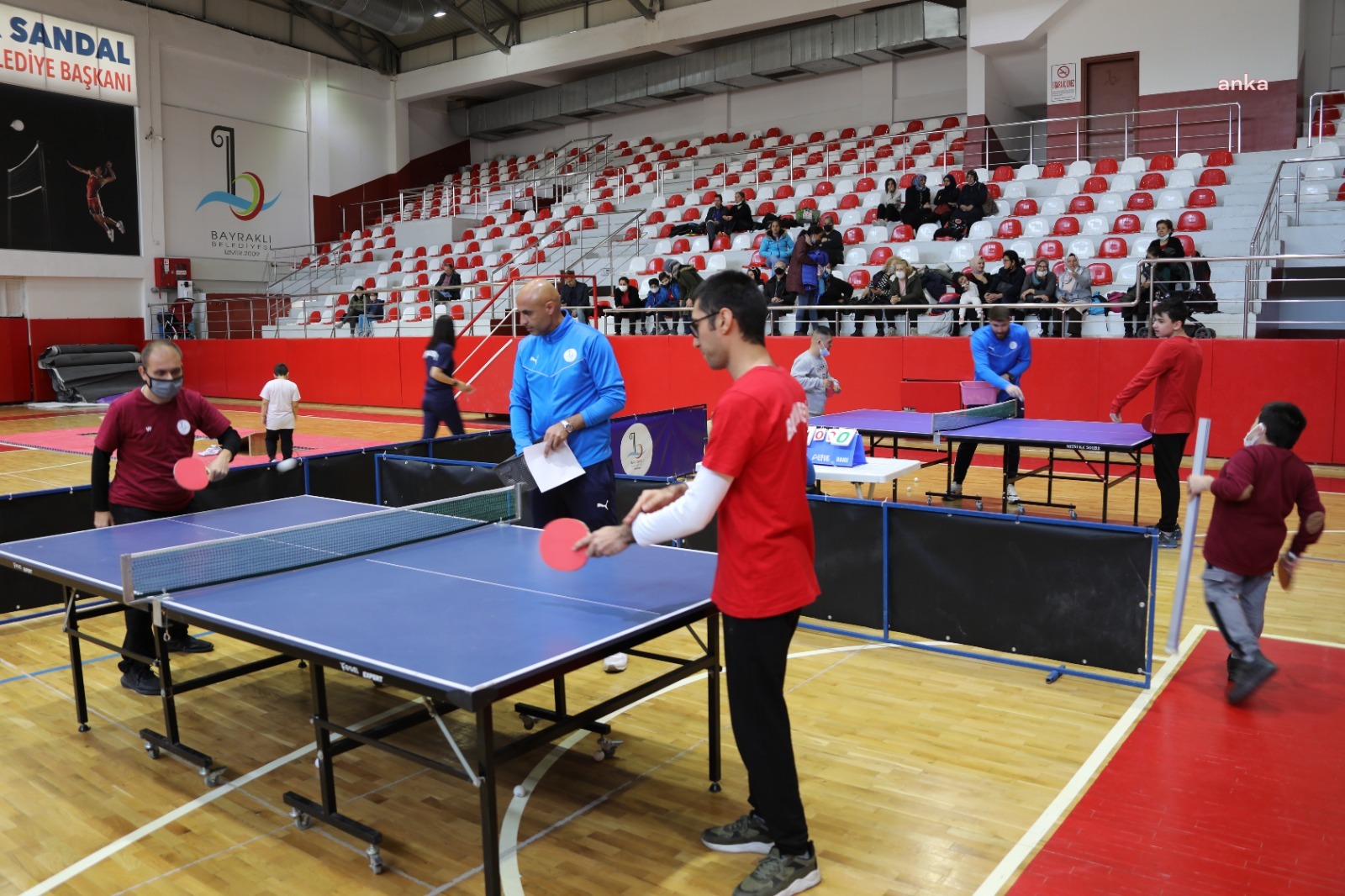 BAYRAKLI’DA 23 NİSAN COŞKUSU SPORLA BAŞLADI