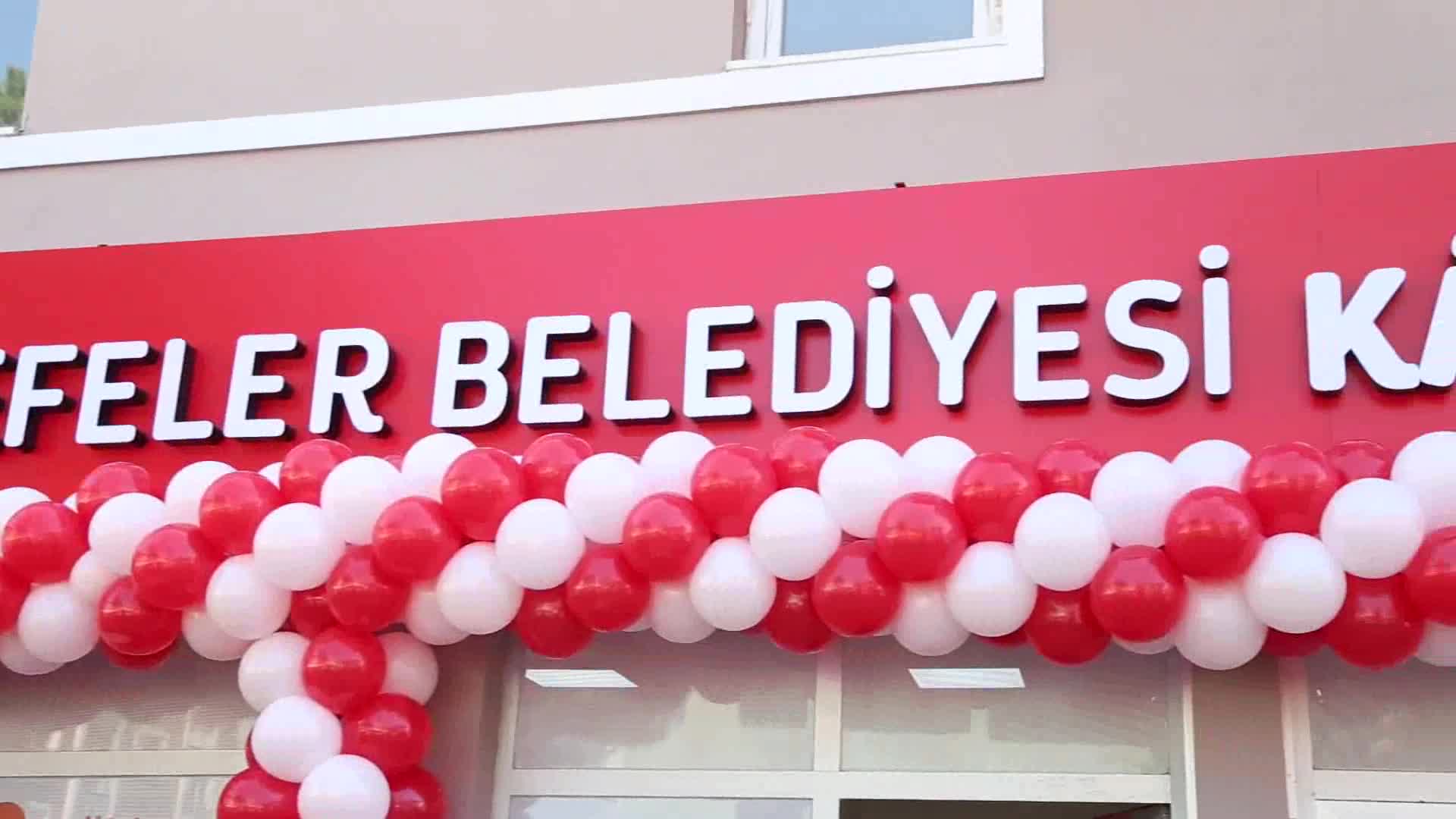 EFELER BELEDİYESİ'NDEN TEK KURDELEYLE İKİ AÇILIŞ