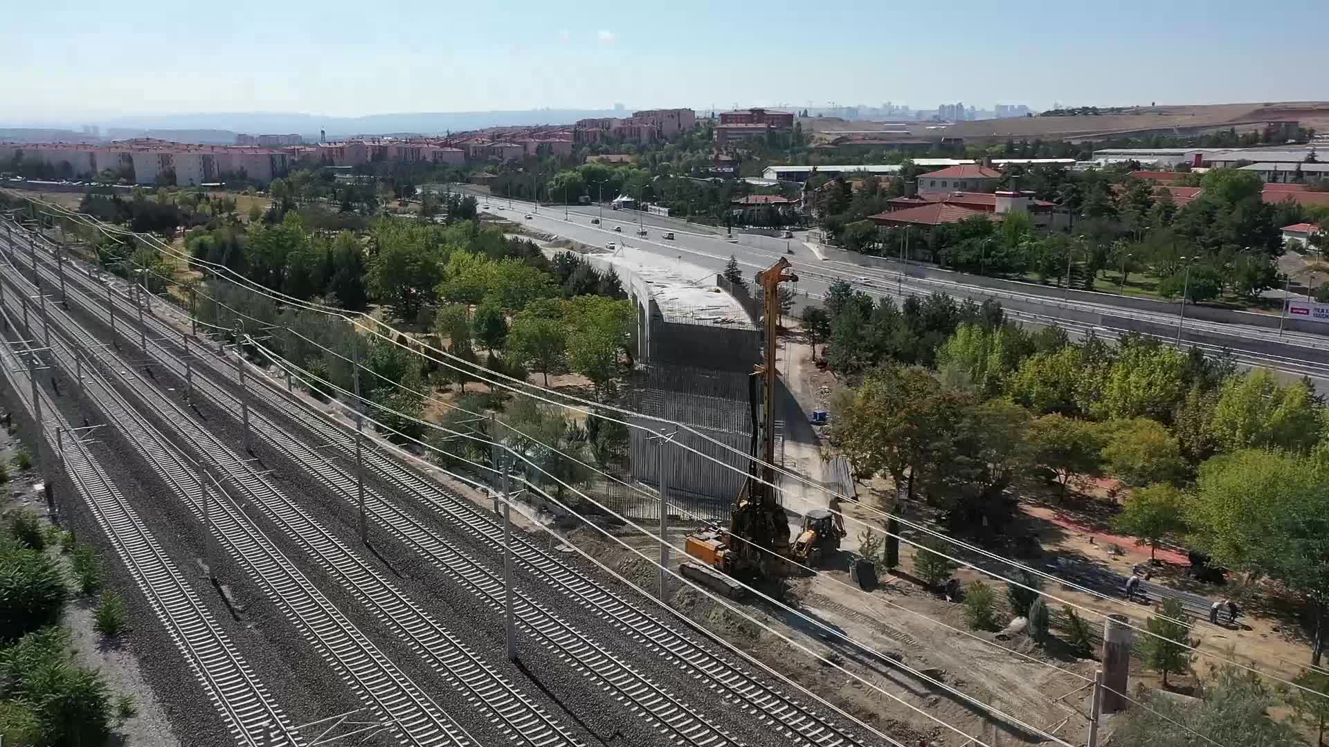 ANKARA BÜYÜKŞEHİR, İSTASYON CADDESİ ALTERNATİF BULVAR ÇALIŞMALARINDA SONA YAKLAŞTI