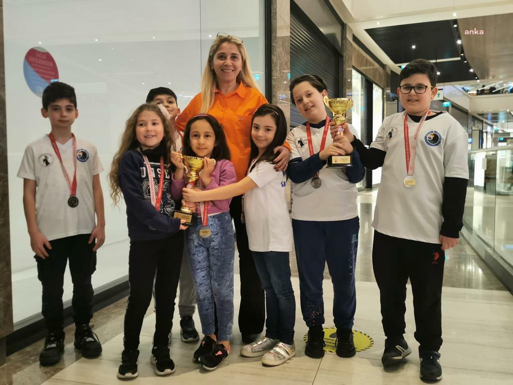 KARTAL BELEDİYESİ SATRANÇ AKADEMİSİ SPORCULARINDAN BÜYÜK BAŞARI