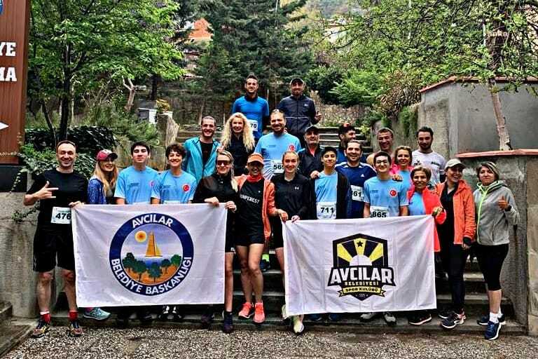 AVCILAR BELEDİYESİ SPORCULARI ULUSLARARASI OSMANGAZİ MARATONU’NDA