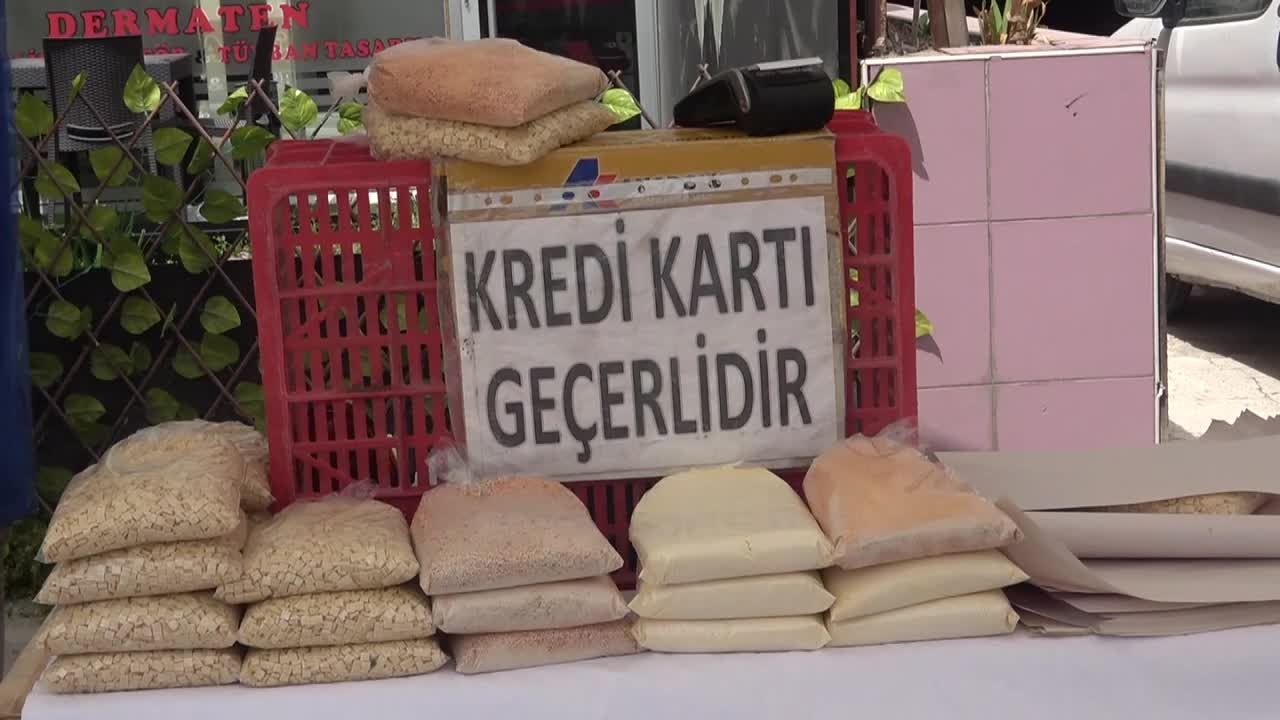 SEMT PAZARLARI NAKİT YERİNE KREDİ KARTIYLA SATIŞA BAŞLADI, ANKARA PAZARCILAR ODASI BAŞKANI AYHAN: “TÜRKİYE’DE 85 MİLYONUN 75 MİLYONU ZOR DURUMDA MI? ZOR DURUMDA, NE YAPACAĞIZ? SABREDECEĞİZ”