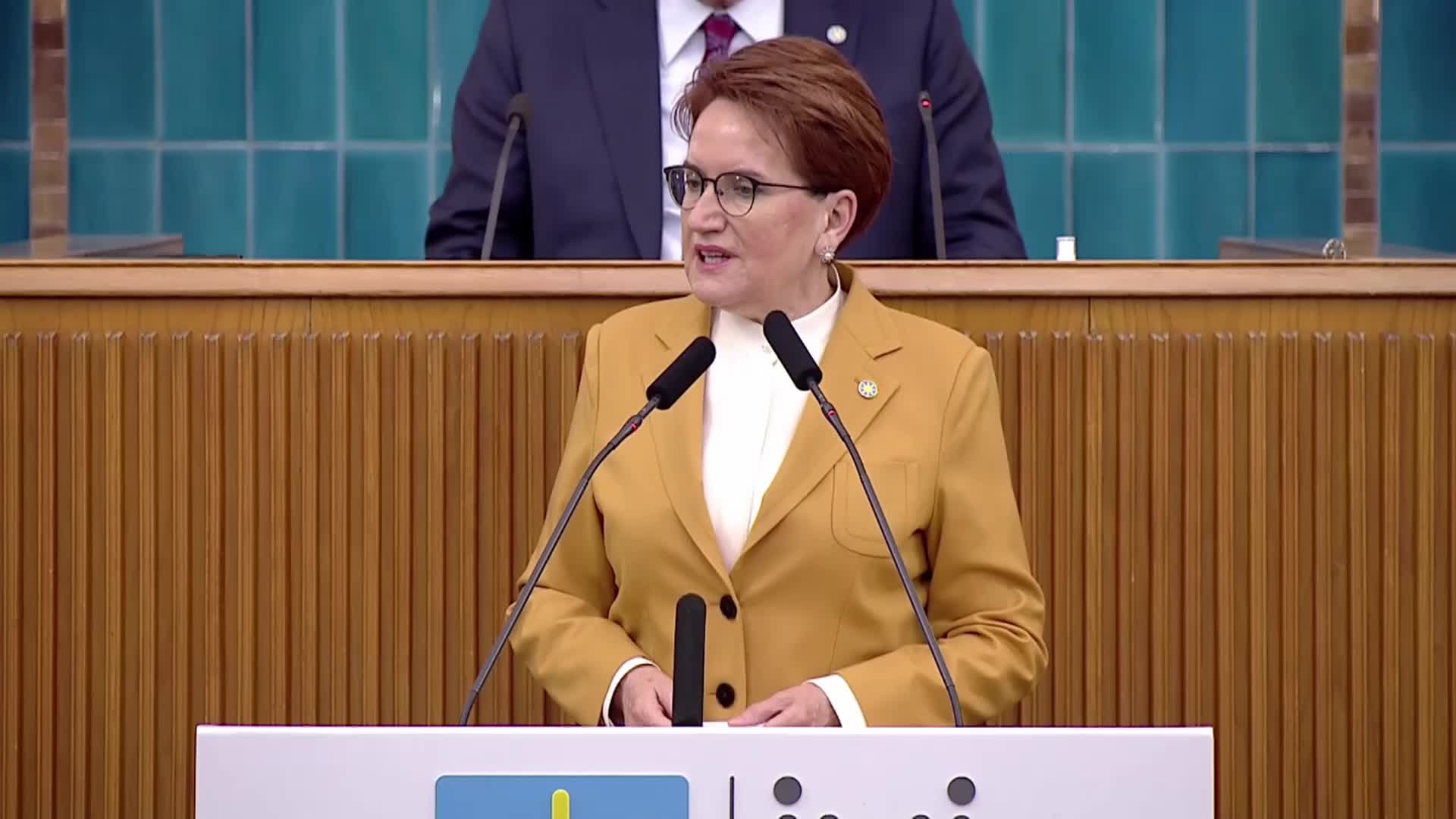 AKŞENER: BUGÜN HÜKÜMET YOK. TEK ADAM VAR, BECERİKSİZLİK ABİDESİ VAR, KABİLE REİSİ VAR