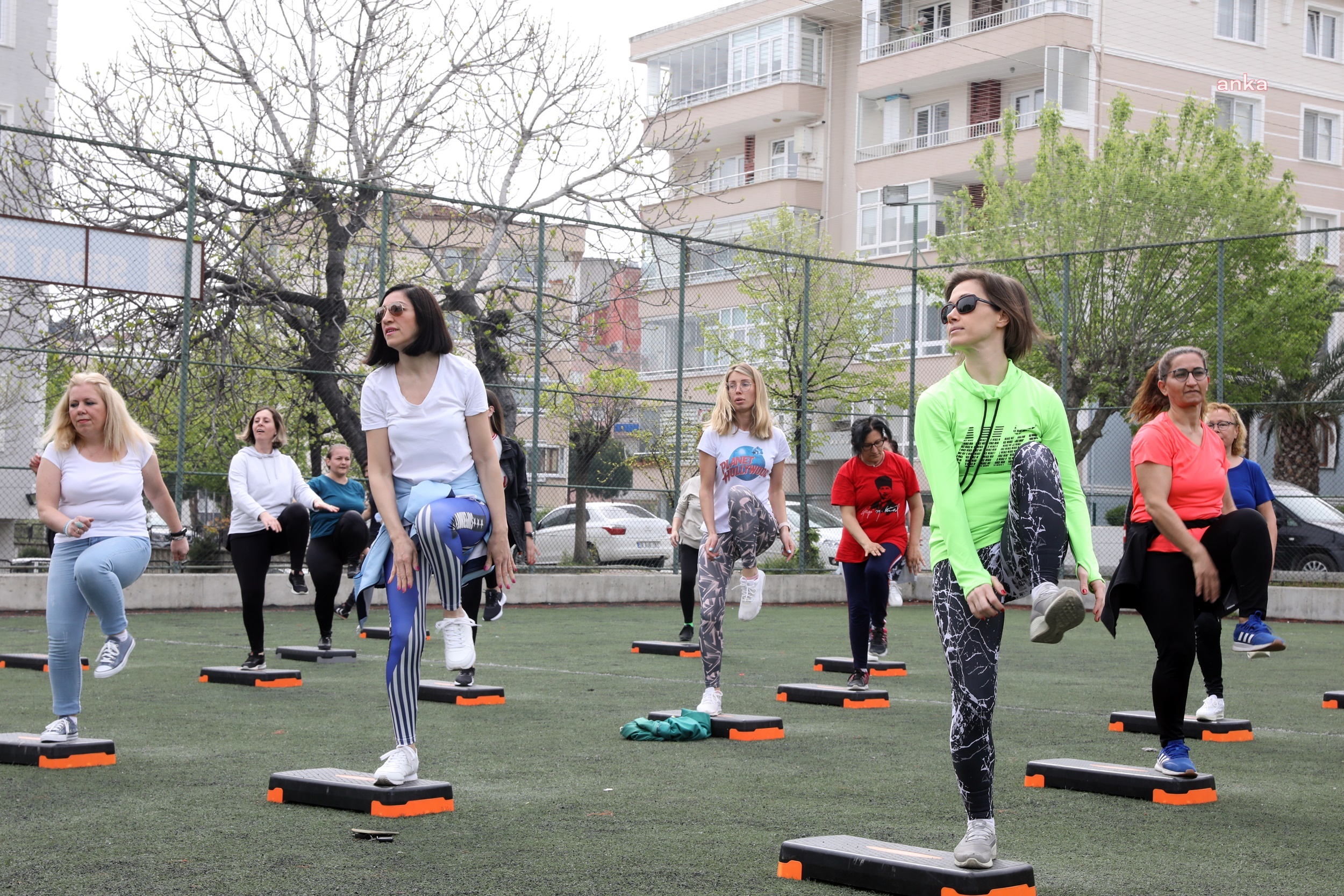 MUDANYA BELEDİYESİ’NDEN AÇIK HAVADA SPOR ETKİNLİĞİ