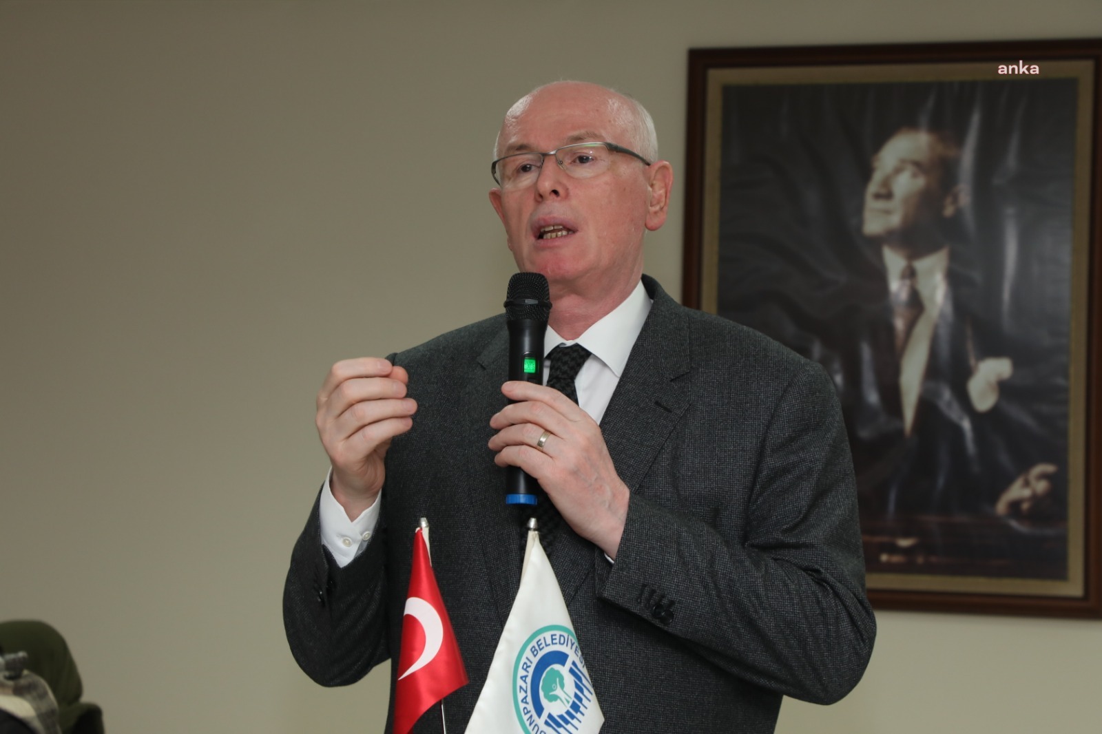 ODUNPAZARI BELEDİYE BAŞKANI KURT, İFTARDA ŞEHİT AİLELERİ, GAZİLER VE YAKINLARIYLA BULUŞTU