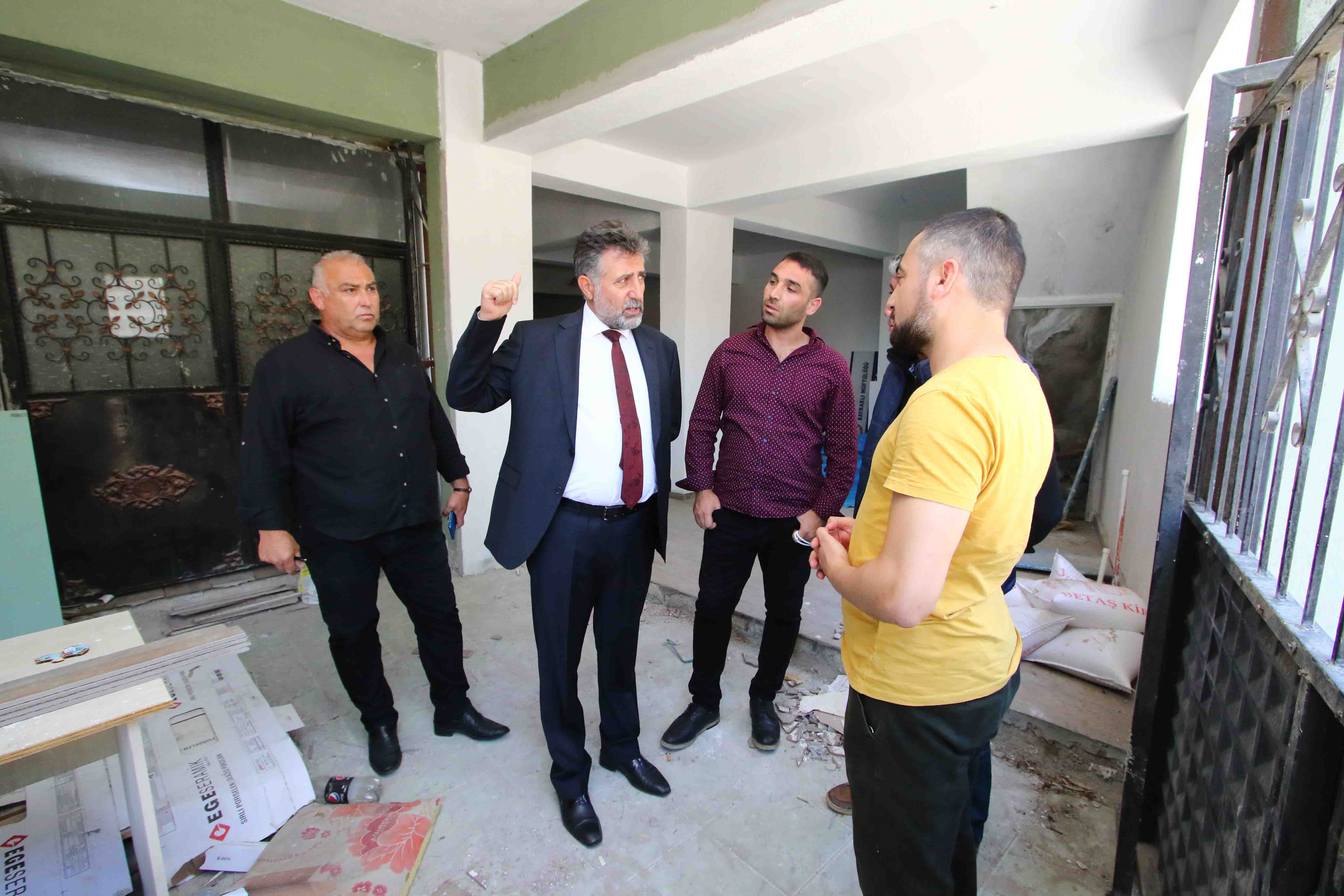 TAZİYEEVİNİ BAYRAKLI BELEDİYESİ TAMAMLAYACAK
