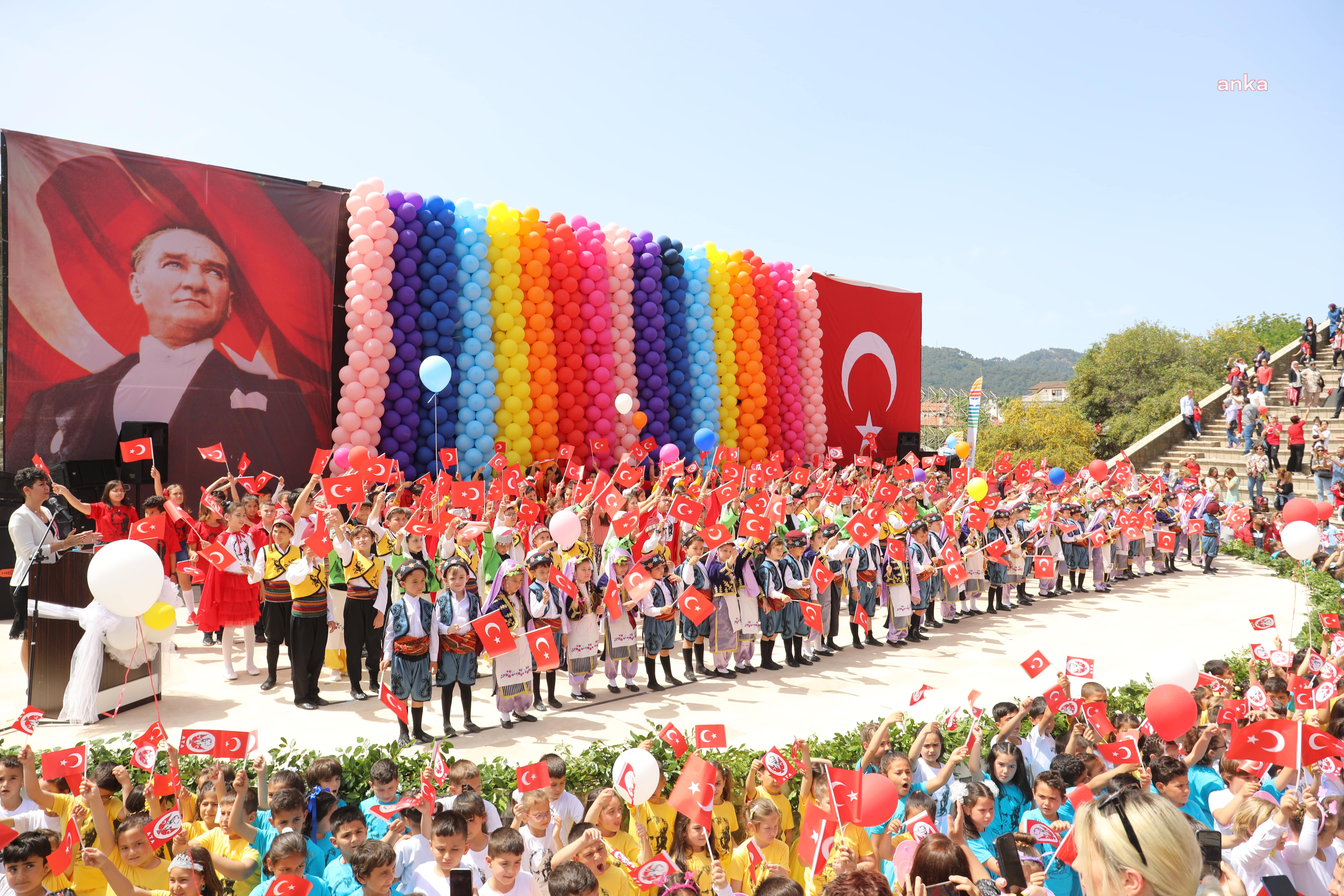 MARMARİS’İ 23 NİSAN COŞKUSU SARDI