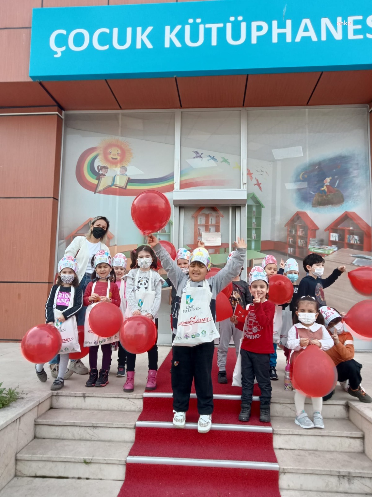 İZMİT BELEDİYESİ KADIN GİRİŞİMCİLER MERKEZİ’NDE 23 NİSAN COŞKUSU