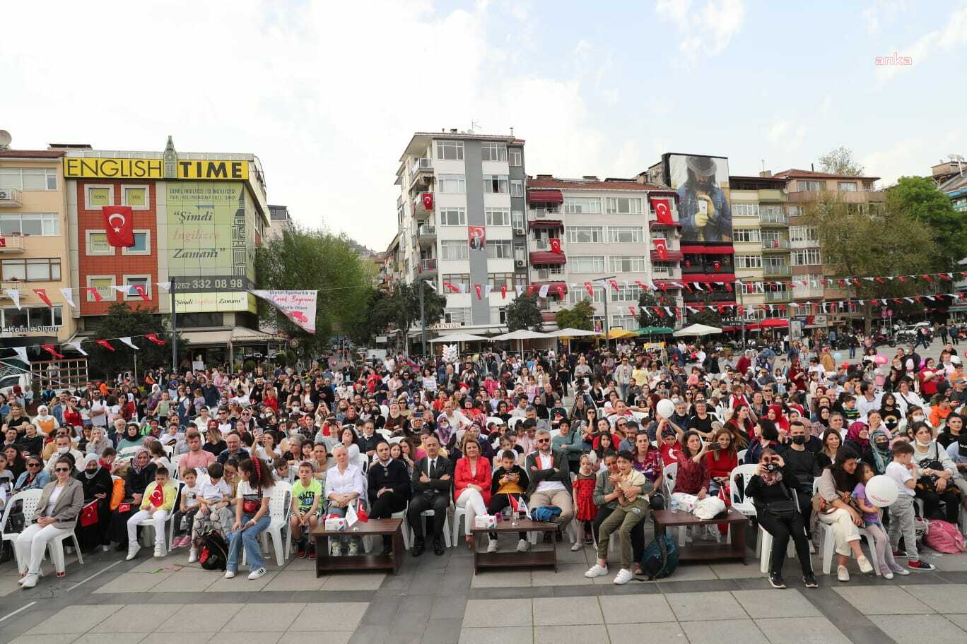 İZMİT BELEDİYESİ KENT ORKESTRASI VE ÇOCUK KOROSU’NDAN BARIŞ MANÇO ŞARKILARI