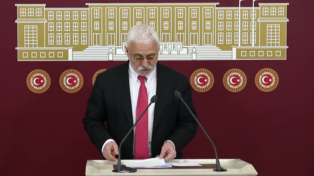 HAKKI SARUHAN OLUÇ’TAN BAKAN NEBATİ’YE: "SENİN GÖREVİN GEMİLERİ KARADAN YÜRÜTMEK DEĞİL ENFLASYONU DÜŞÜRMEK"