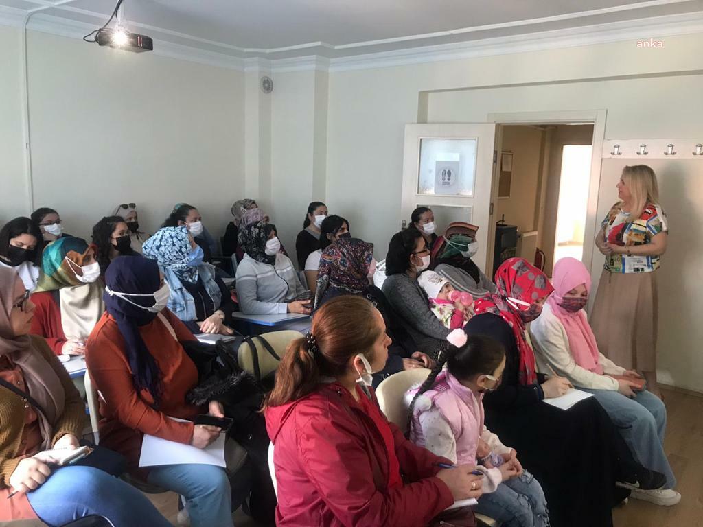 ODUNPAZARI BELEDİYESİ'DEN KADIN GİRİŞİMCİLİK EĞİTİMİ