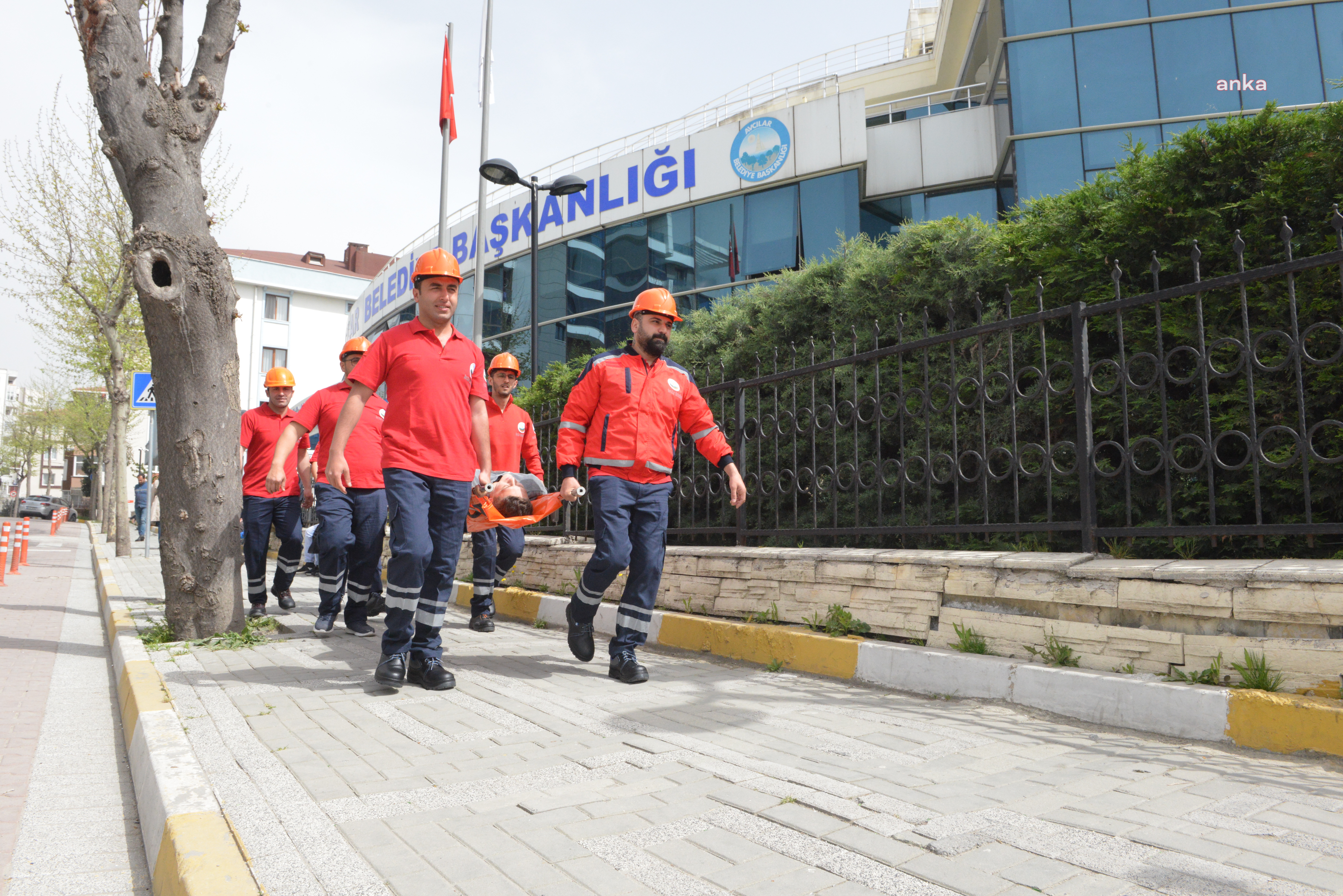 AVCILAR BELEDİYESİ’NDEN DEPREM TATBİKATI
