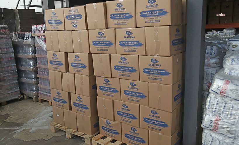 BANDIRMA BELEDİYESİ, İHTİYAÇ SAHİPLERİNİ RAMAZAN'DA DA YALNIZ BIRAKMADI