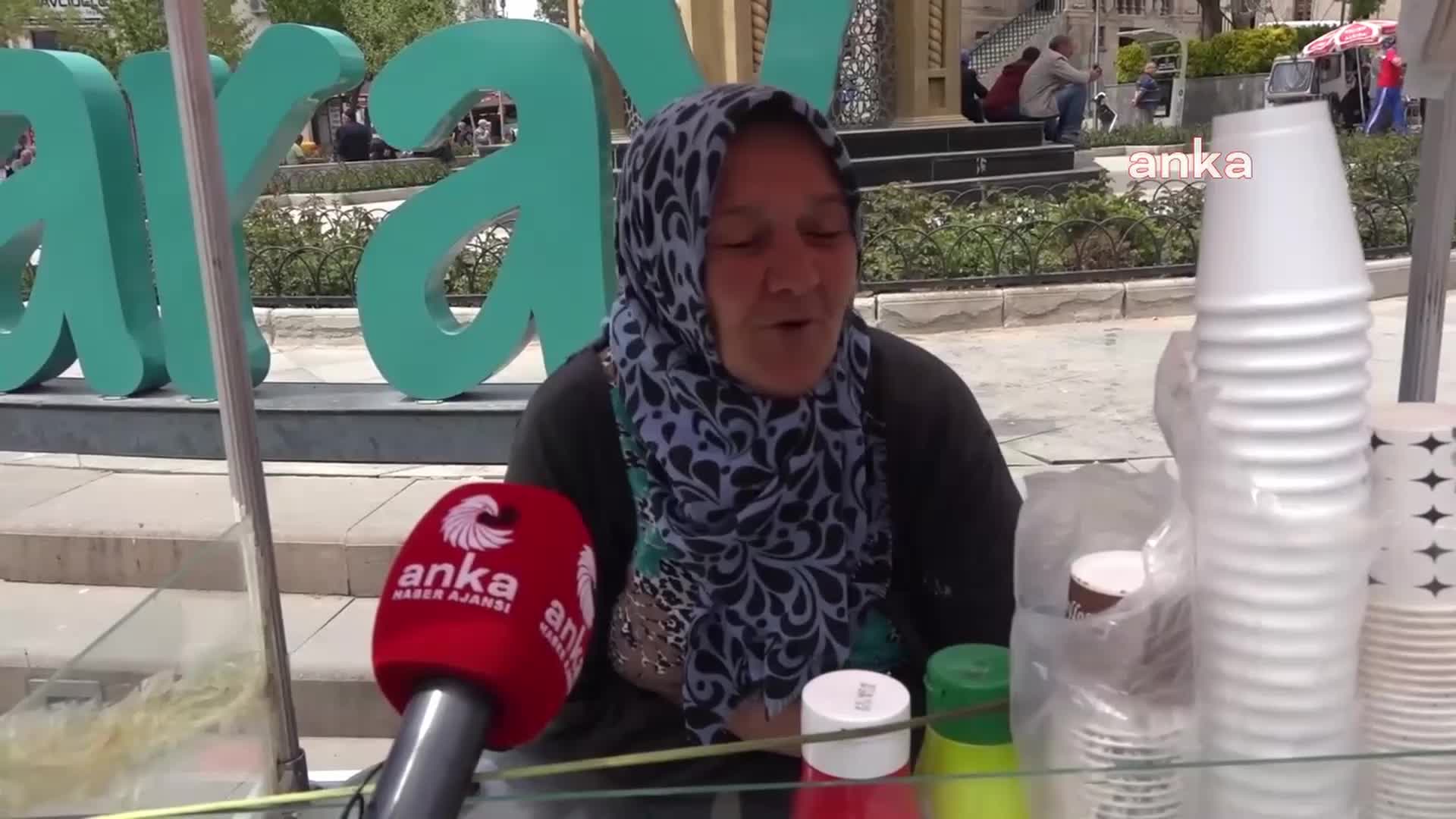 AKSARAYLI SEYYAR SATICI: BAYRAM GELDİ, AYAĞIMIZA KÖTÜ BİR AYAKKABI BİLE ALAMADIK