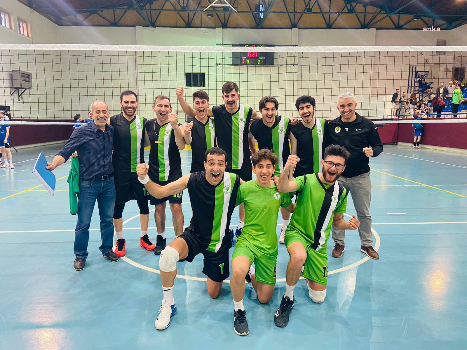 MAMAK BELEDİYESİ VOLEYBOL ERKEK A TAKIMI FİNALLERE KALDI