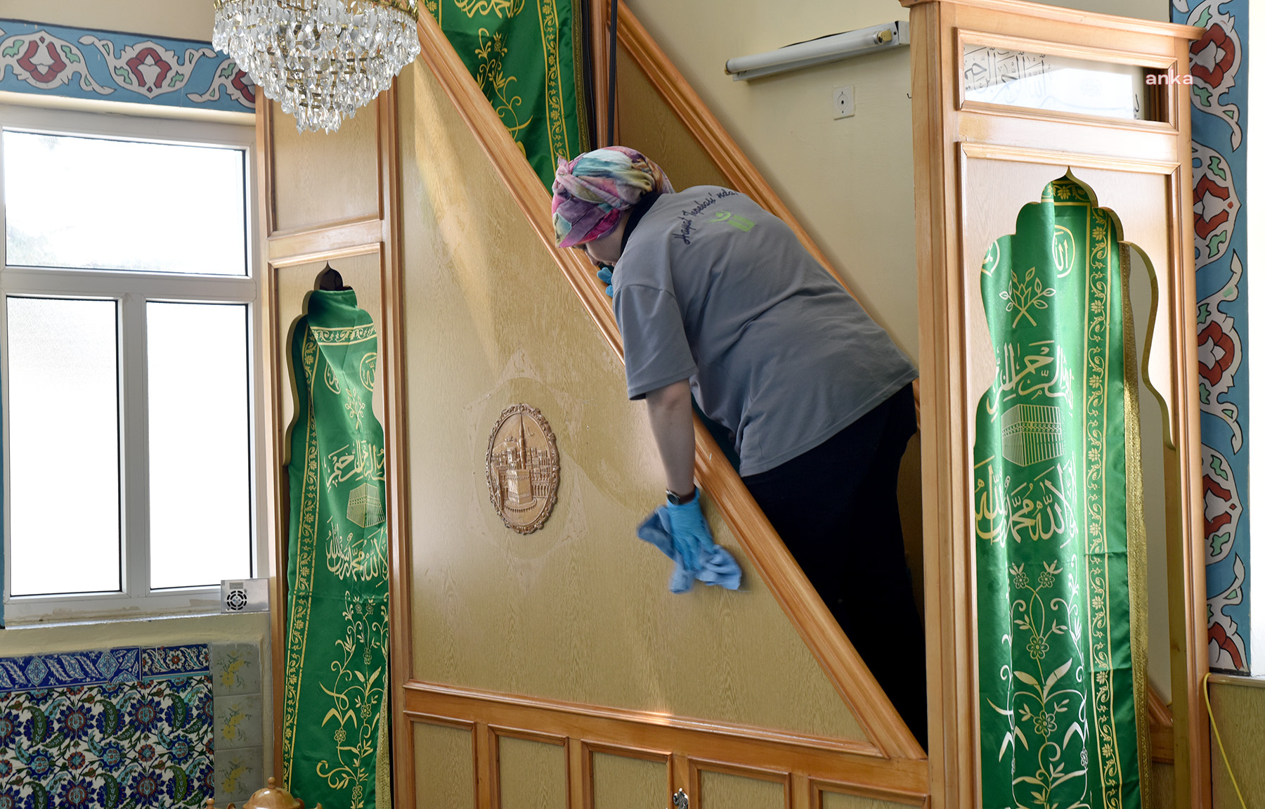 TEPEBAŞI’NDA CAMİLERDE BAYRAM TEMİZLİĞİ