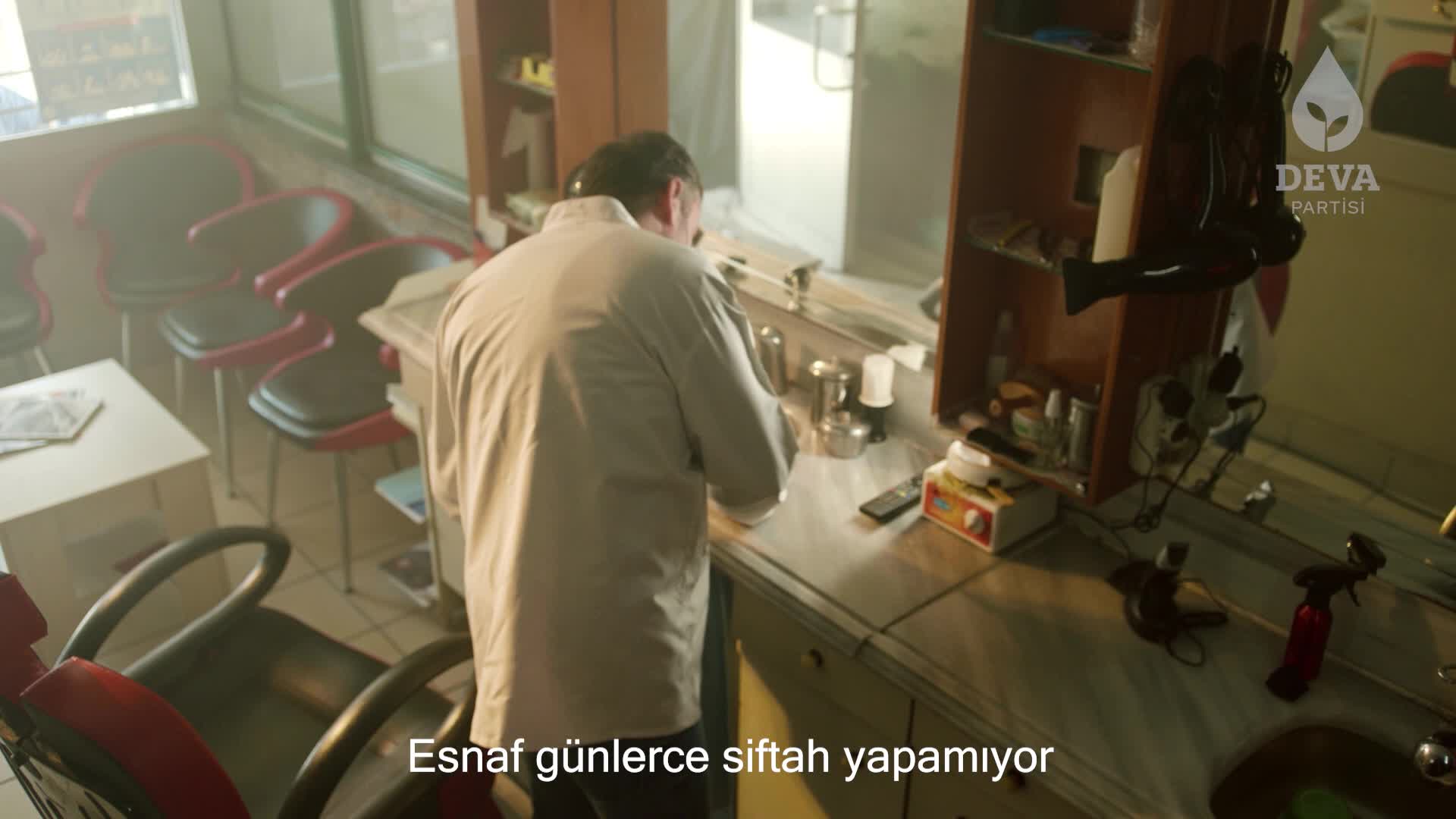 DEVA PARTİSİ’NDEN REKLAM FİLMİ: “DEMOKRASİ. ATILIM. DERHAL. BUGÜN’