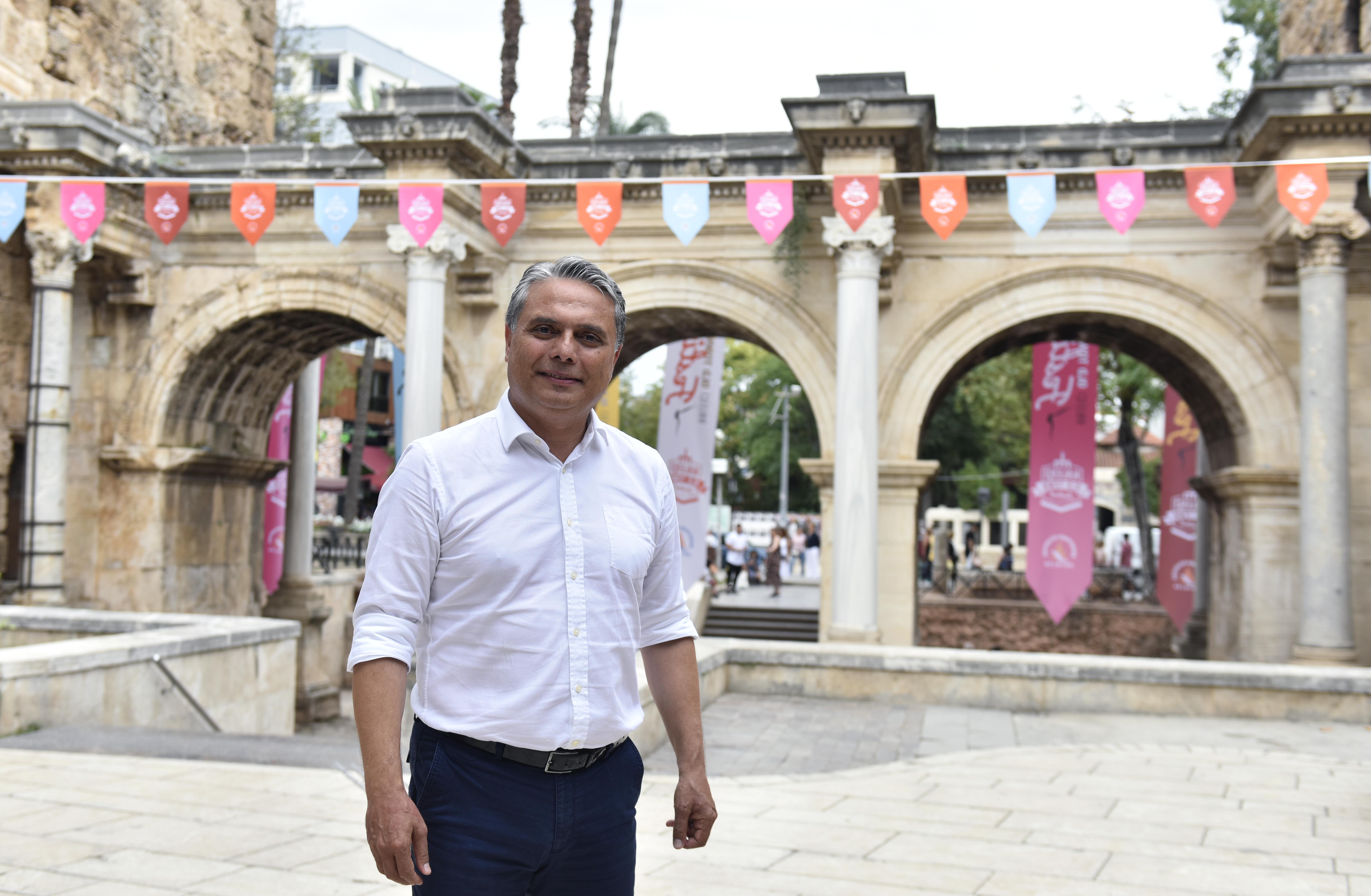 MURATPAŞA'DA KALEİÇİ MÜZİK YARIŞMASI BAŞLIYOR