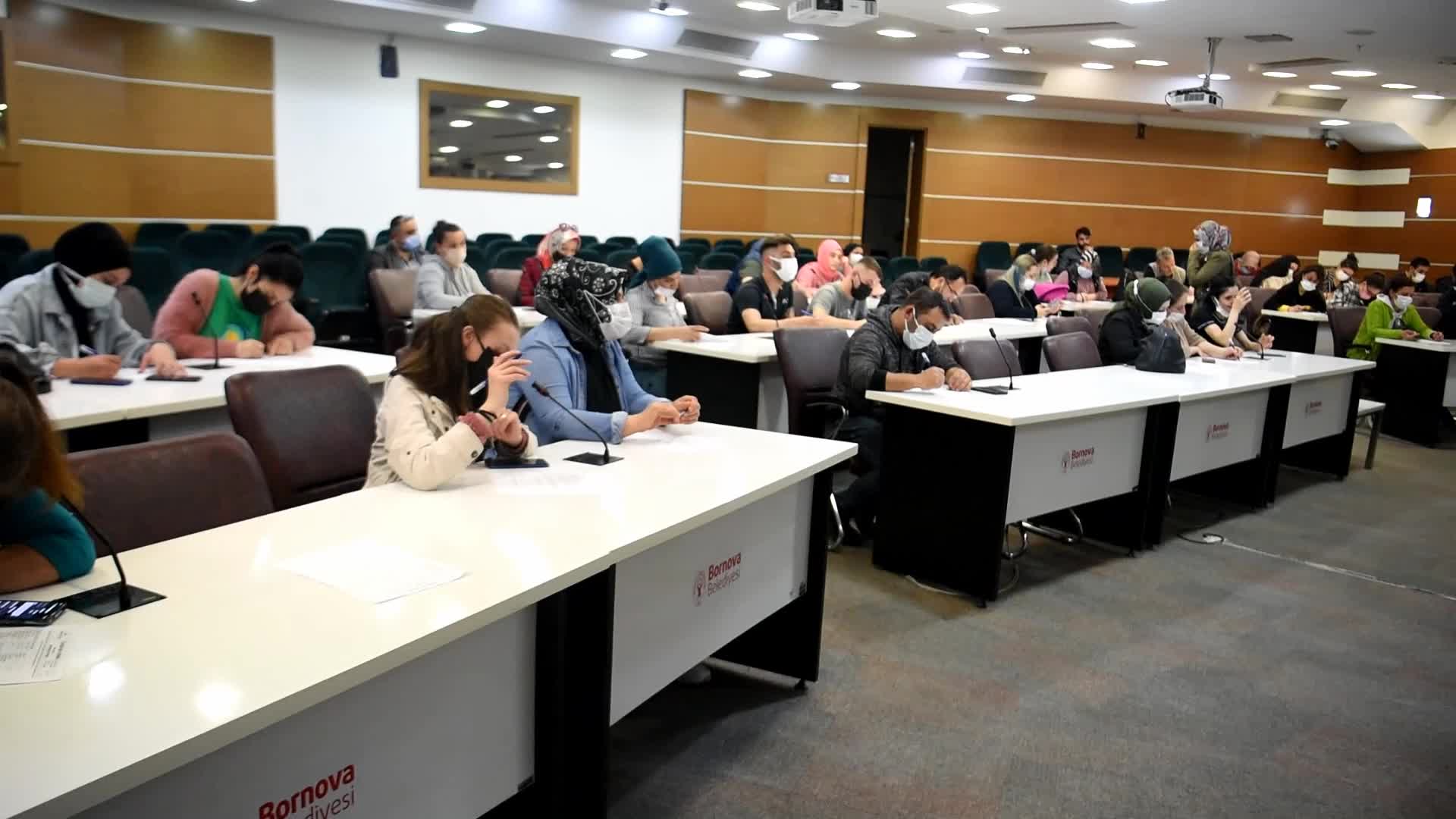 BORNOVA'DA İSTİHDAMA 'ALTIN BİLEZİK' KATKISI