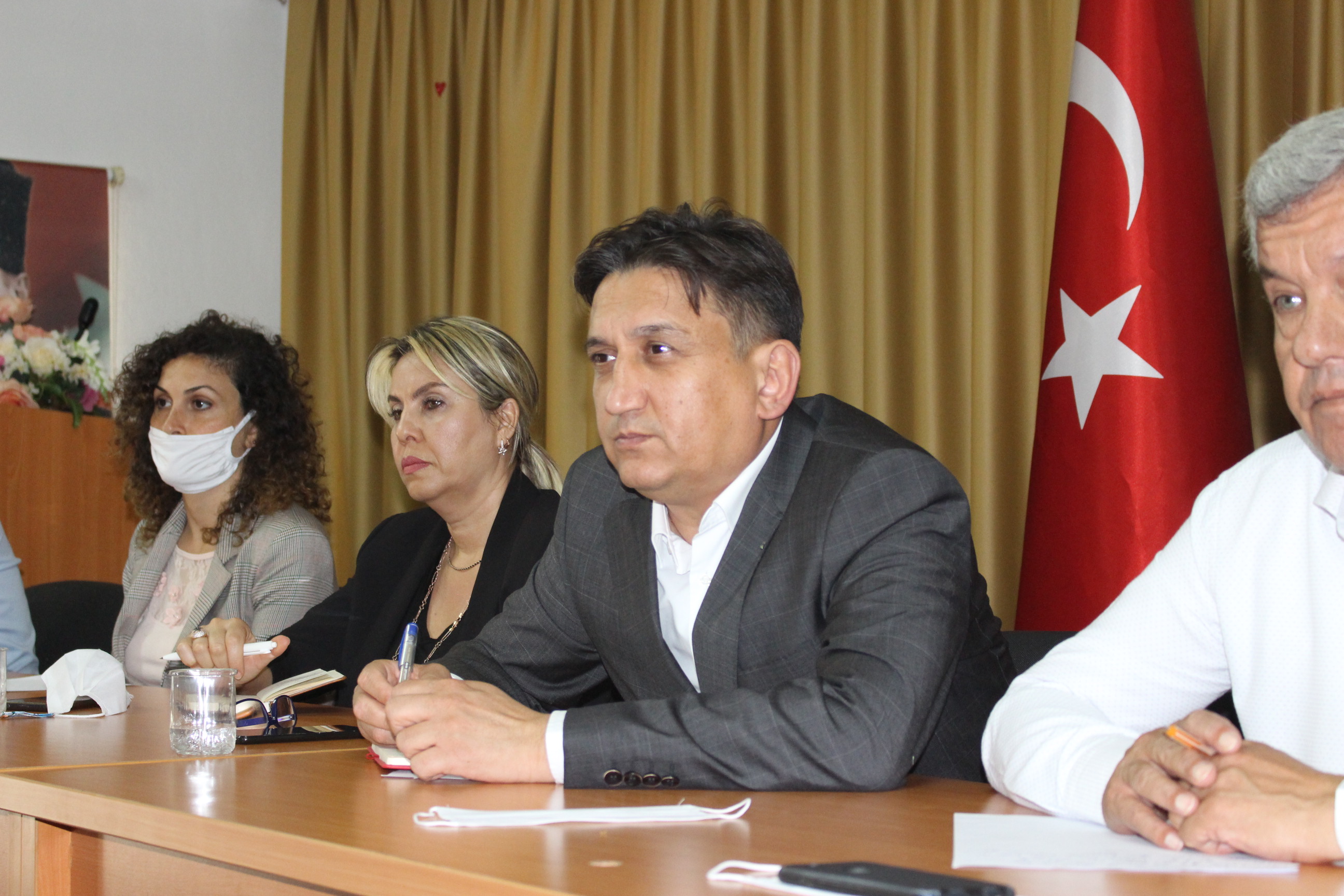ANTALYA BÜYÜKŞEHİR'İN ÇİFTÇİ EĞİTİMLERİ SÜRÜYOR
