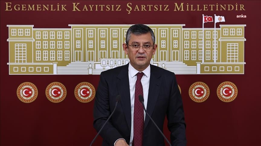 ÖZGÜR ÖZEL’DEN ESKİŞEHİR VALİLİĞİ'NİN 15 GÜNLÜK YASAK KARARINA TEPKİ: “GENÇLİĞE, SANATA, KÜLTÜRE DÜŞMANCA YAKLAŞIMIN YANSIMASI”