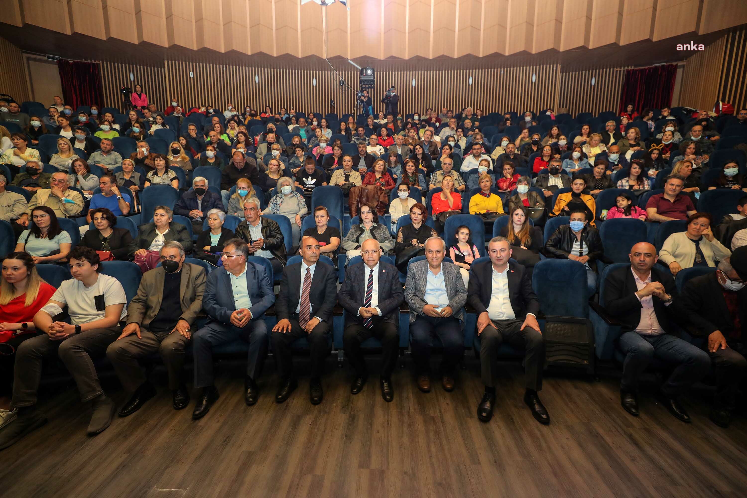 YENİMAHALLE’DE “GELENEKTEN GELECEĞE OZANLARIMIZ” ETKİNLİĞİ