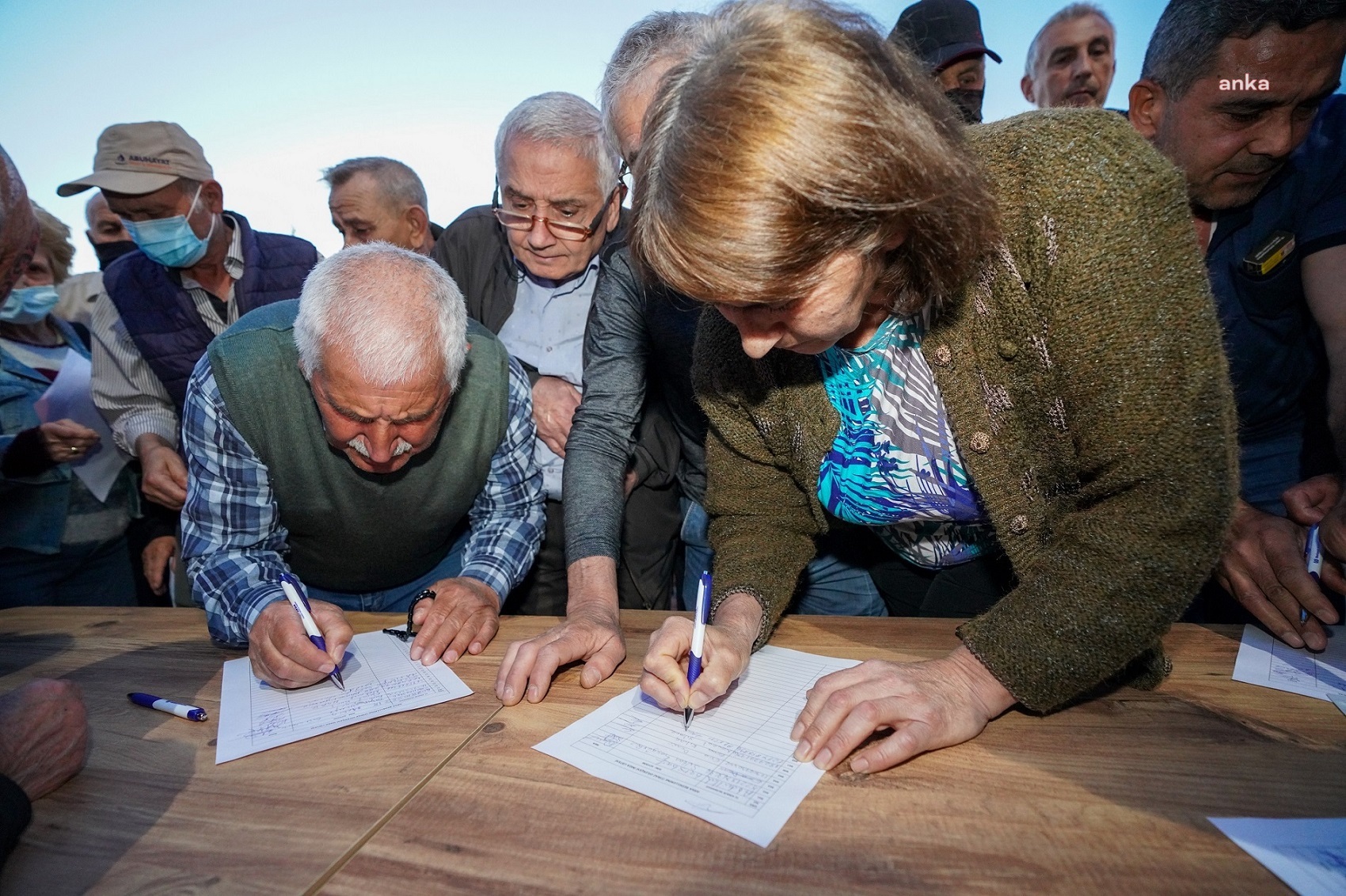GAZİEMİR BELEDİYE BAŞKANI HALİL ARDA: “BİRLİKTE GÜÇ OLURSAK PROBLEMLERİMİZİ ÇÖZERİZ”