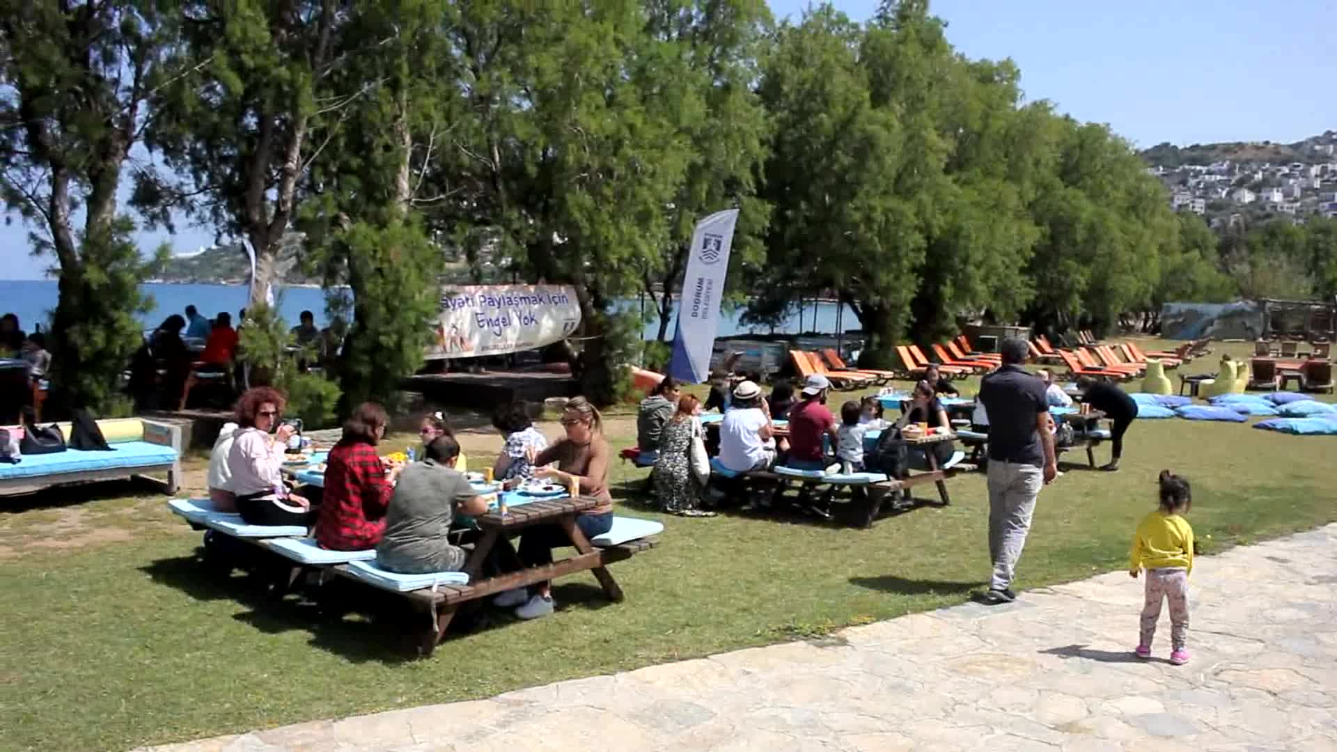 BODRUM BELEDİYESİ, ENGELLİLER HAFTASINDA, ÖZEL BİREYLERLE BİR ARAYA GELDİ