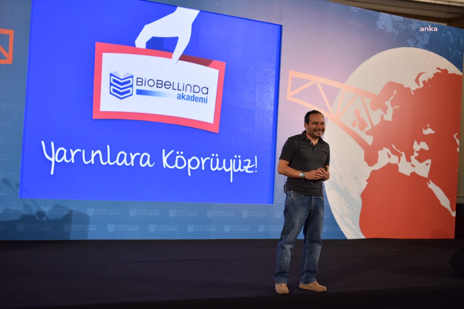 AHMET ŞERİF İZGÖREN, 20 MAYIS’TA KARŞIYAKA’DA