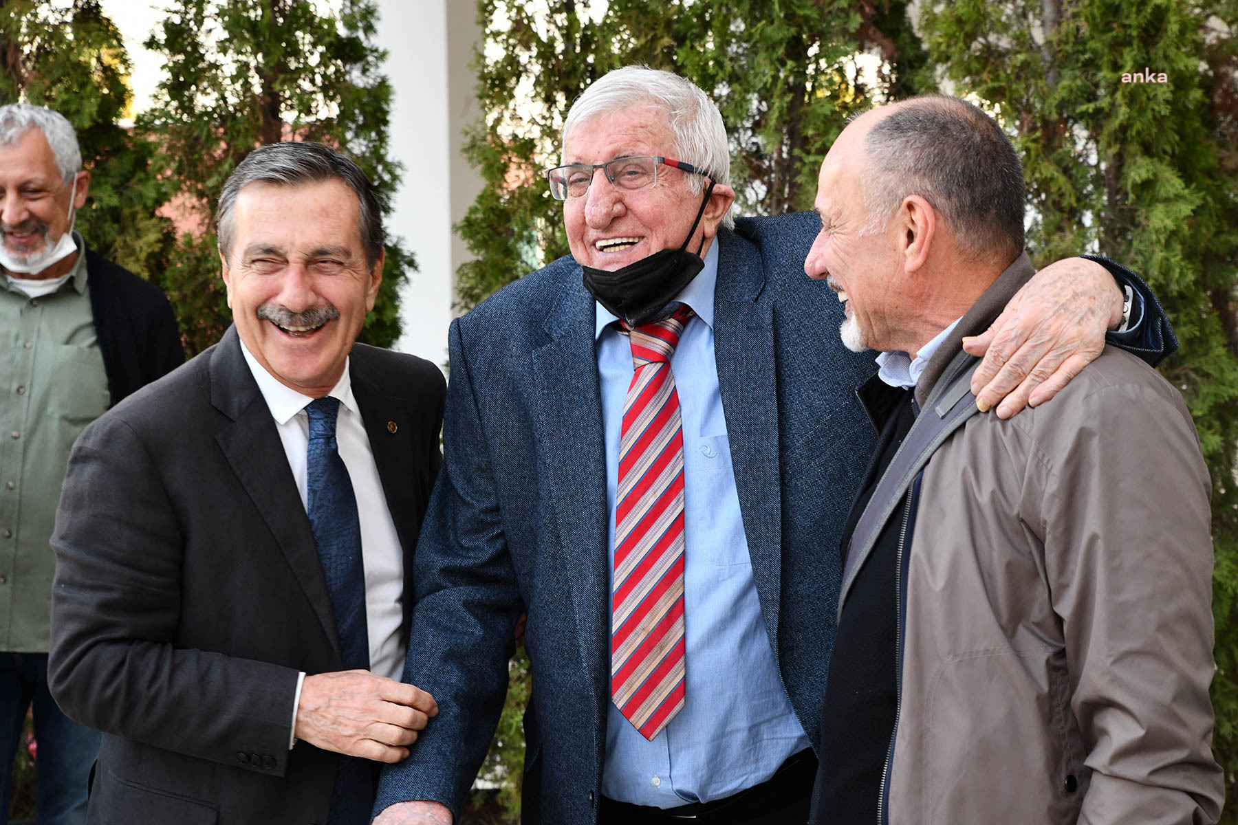TEPEBAŞI BELEDİYE BAŞKANI ATAÇ, ESKİŞEHİRSPOR'UN EFSANE İSİMLERİ İLE BİR ARAYA GELDİ