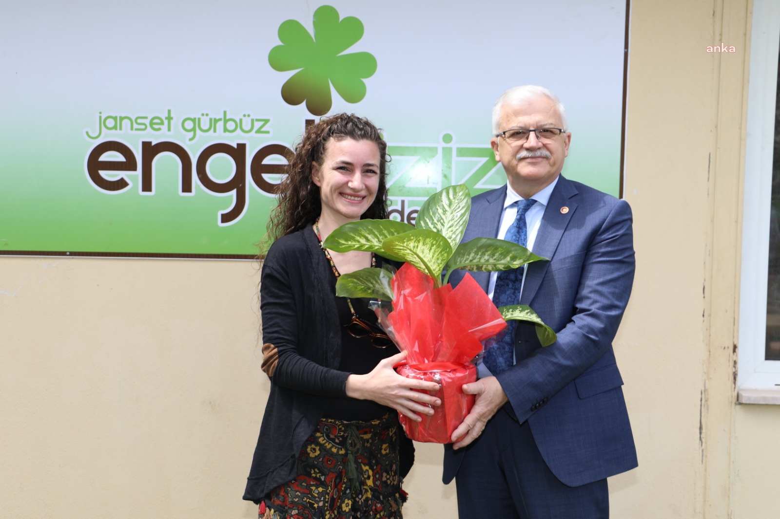 BURHANİYE BELEDİYE BAŞKANI DEVECİLER'DEN ENGELLİLER HAFTASI ZİYARETLERİ
