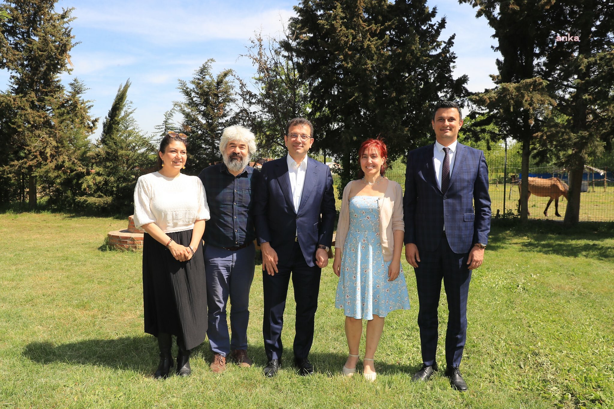 İMAMOĞLU’NDAN NESİN VAKFI’NA DESTEK ZİYARETİ: "VAKFIMIZIN ÖNÜNE KONAN SUNİ ENGELLERİN BİR AN EVVEL KALDIRILMASI DOĞRU OLACAKTIR”