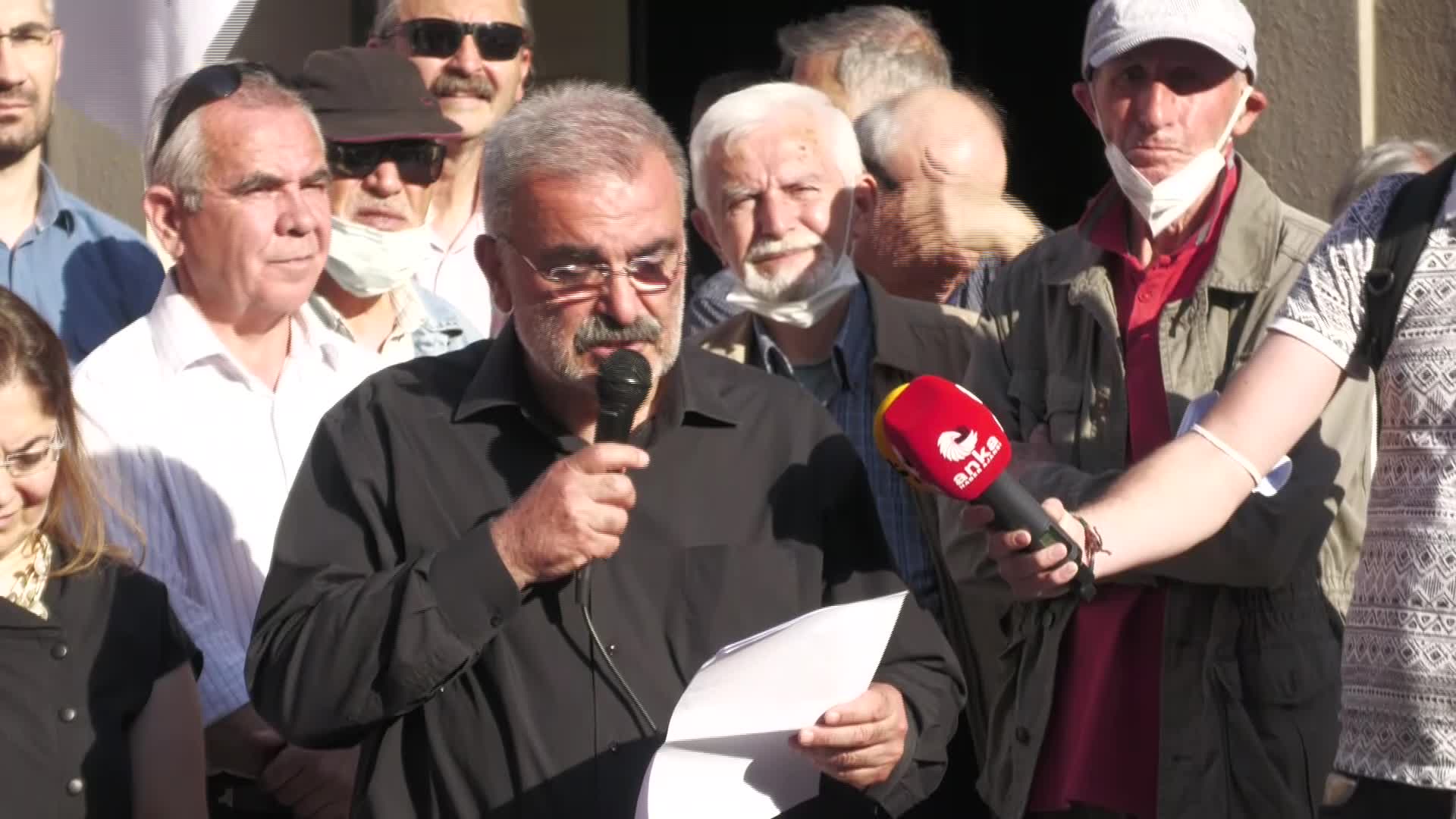 İZMİR'DE SOMA ANMASI: “GÖÇÜĞÜN ALTINDAN TEK BİR ŞEY ÇIKARILAMADI, ADALET”