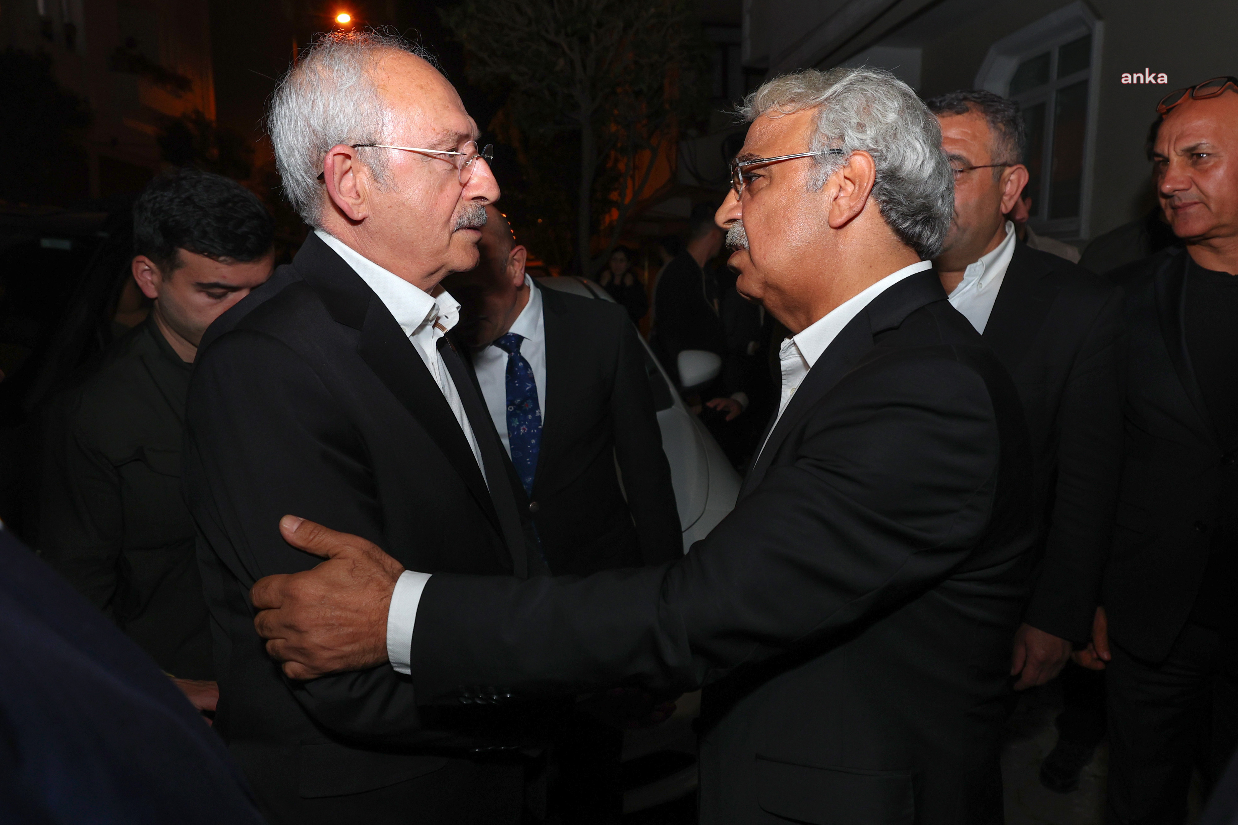 KILIÇDAROĞLU’NDAN, HDP EŞ GENEL BAŞKANI SANCAR’A TAZİYE ZİYARETİ