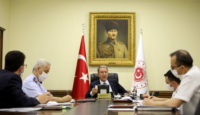 BAKAN AKAR, NATO GENEL SEKRETERİ STOLTENBERG İLE GÖRÜŞTÜ