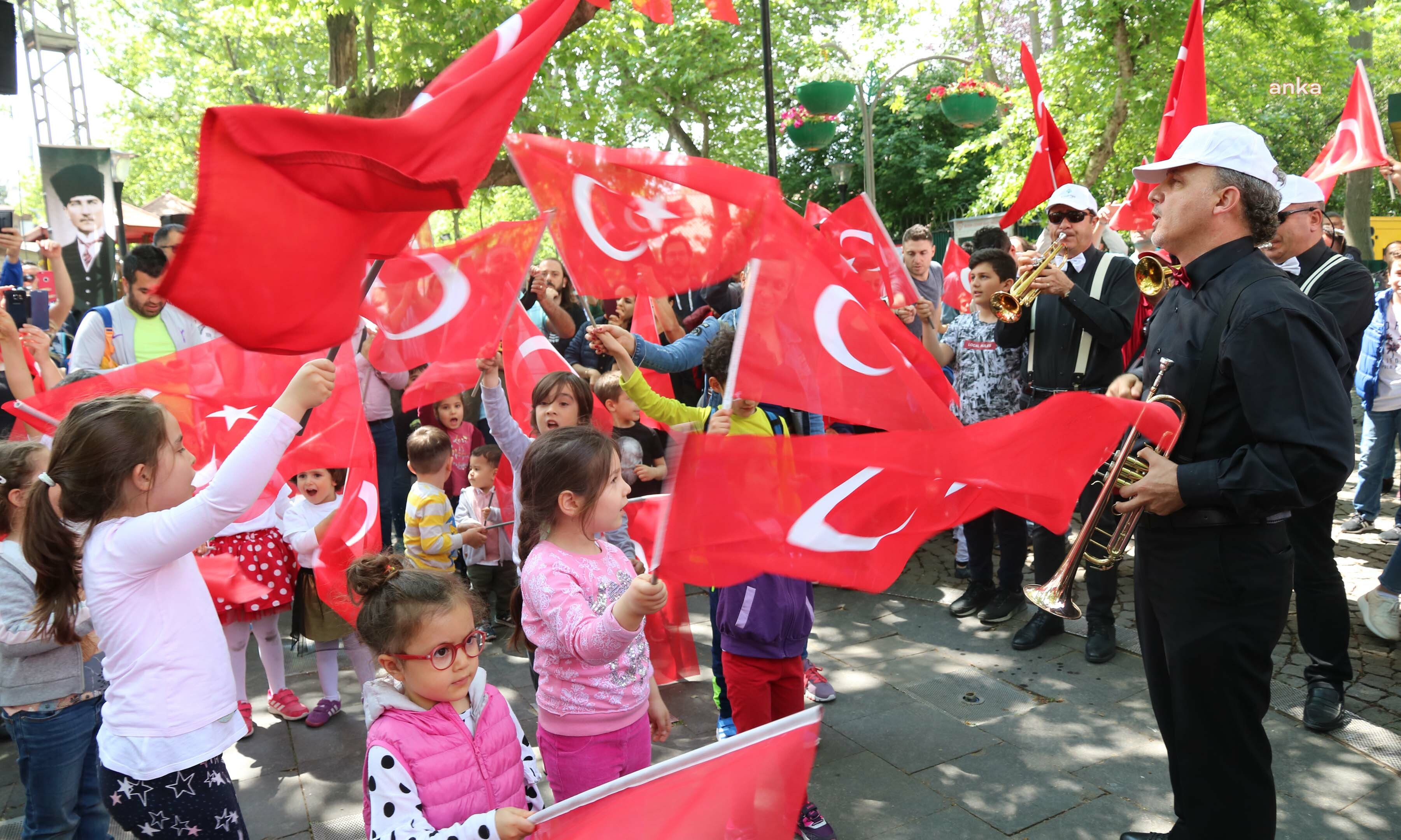 ÇANKAYA'DA 19 MAYIS'A COŞKULU KUTLAMA