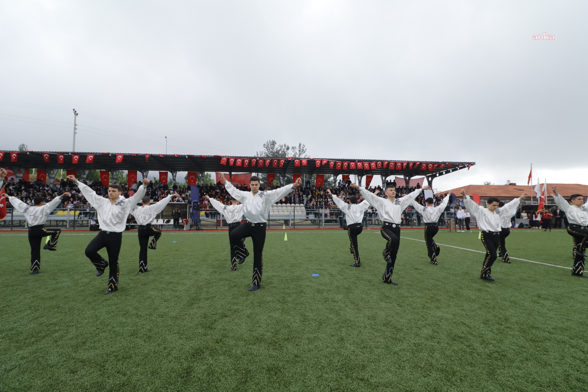HONAZ'DA 19 MAYIS COŞKU İLE KUTLANDI