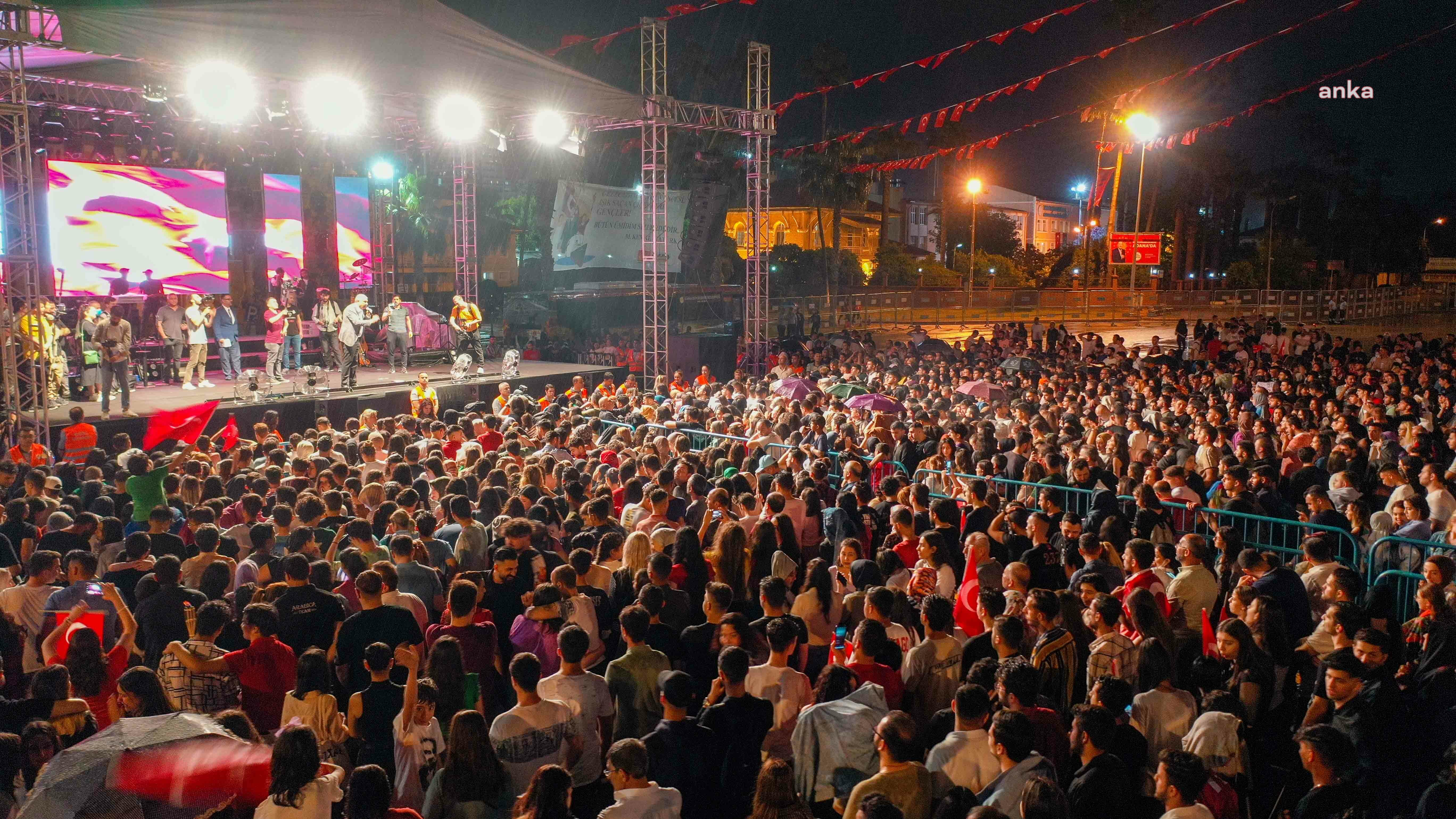 ADANA'DA 19 MAYIS KUTLAMALARI