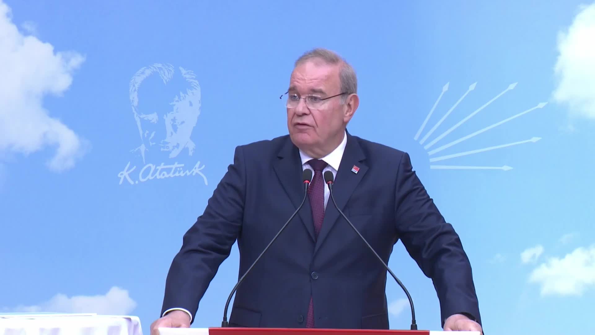 ÖZTRAK: ERDOĞAN’IN DOLARIN YEŞİLİNE OLAN AŞKI, SARAYIN KENDİ EVLATLARININ BAŞINI YEMEYE BAŞLADI