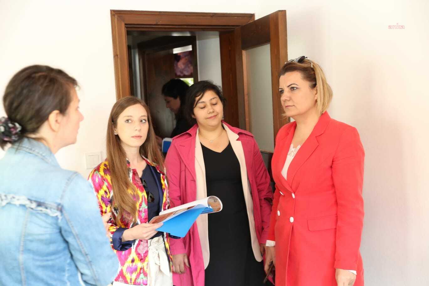 İZMİT BELEDİYE BAŞKANI HÜRRİYET, ONARIMI TAMAMLANAN TESCİLLİ KONAKTA İNCELEMELERDE BULUNDU